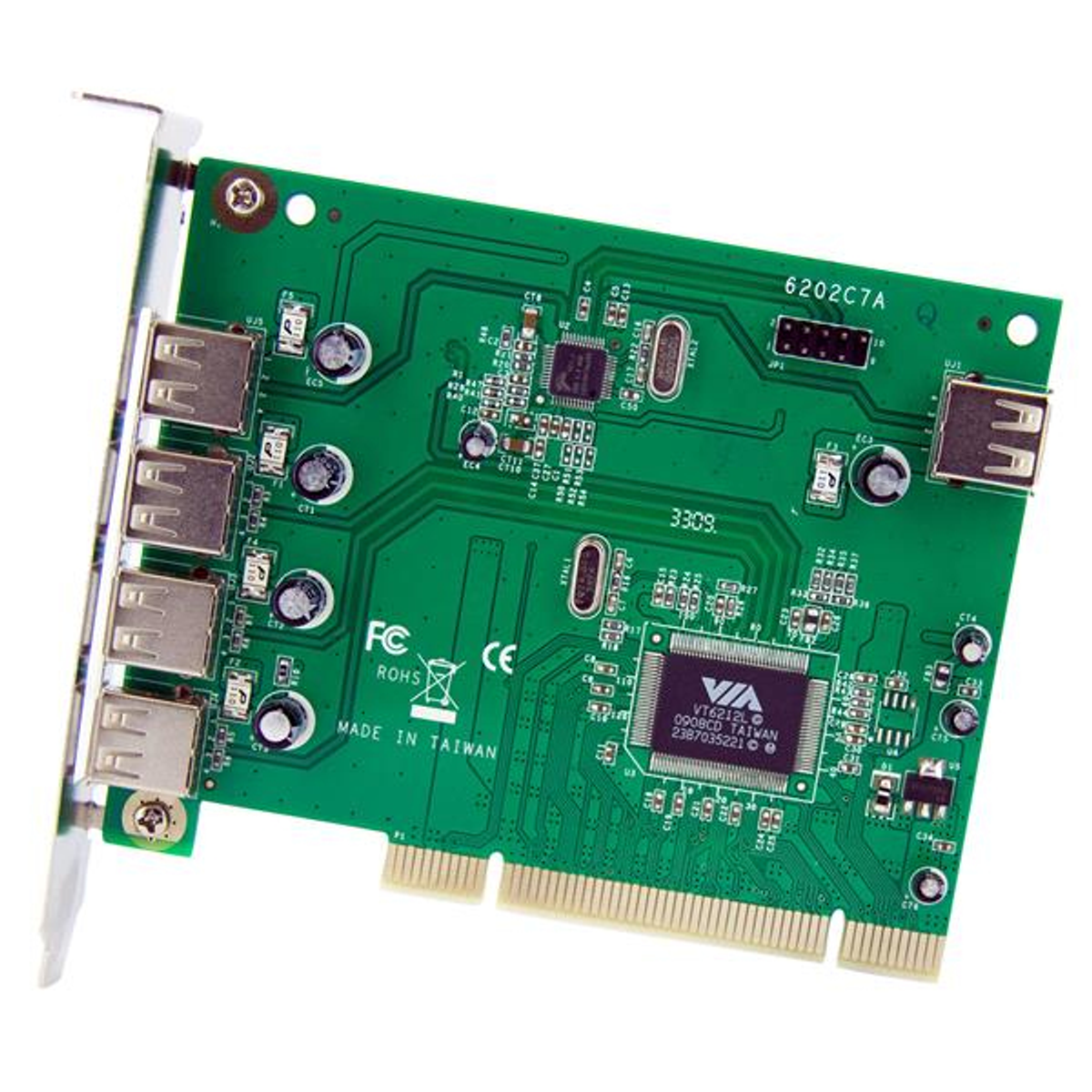 Grüne Leiterplatte mit USB-Anschlüssen und Chips. Hergestellt in Taiwan, CE- und FC-Logos.