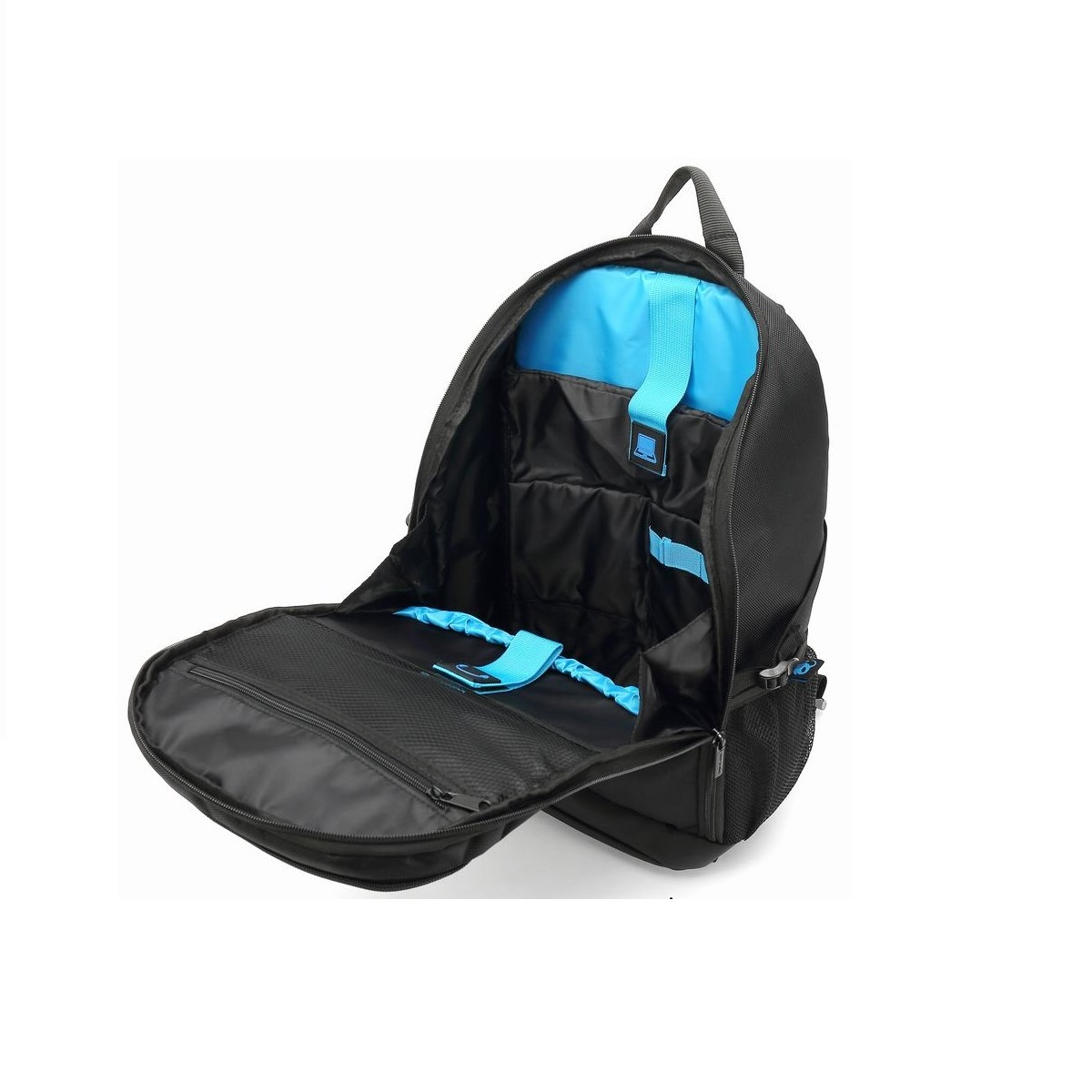 Mochila negra abierta. Tiene detalles azules dentro y un bolsillo de malla en el lateral.