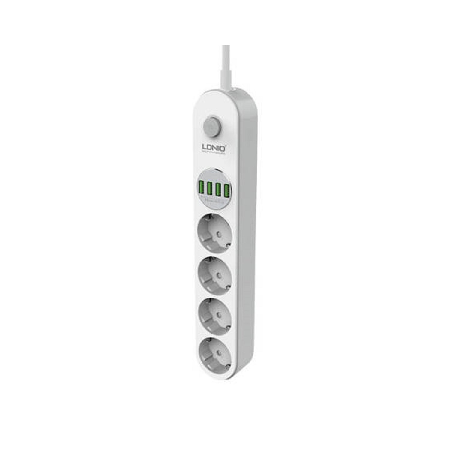 Eine weiße Steckdosenleiste mit mehreren Steckdosen und USB-Anschlüssen, isoliert auf Weiß.