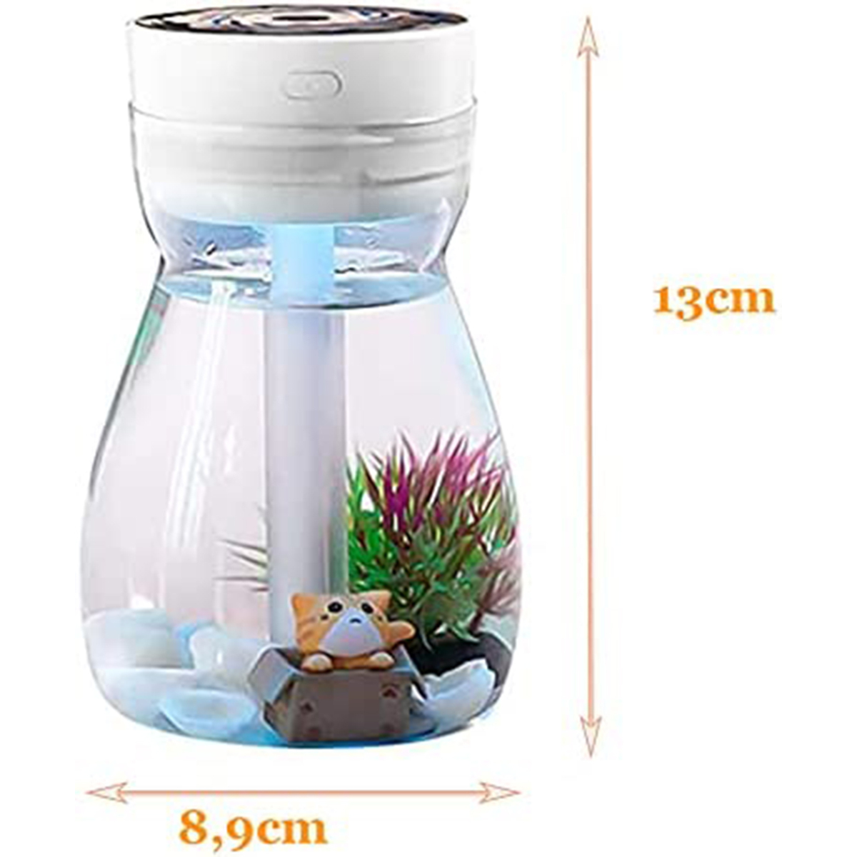 Ein Luftbefeuchter mit einer Cartoon-Katzenfigur, Wasser und künstlichen Pflanzen in einem Glasbehälter.