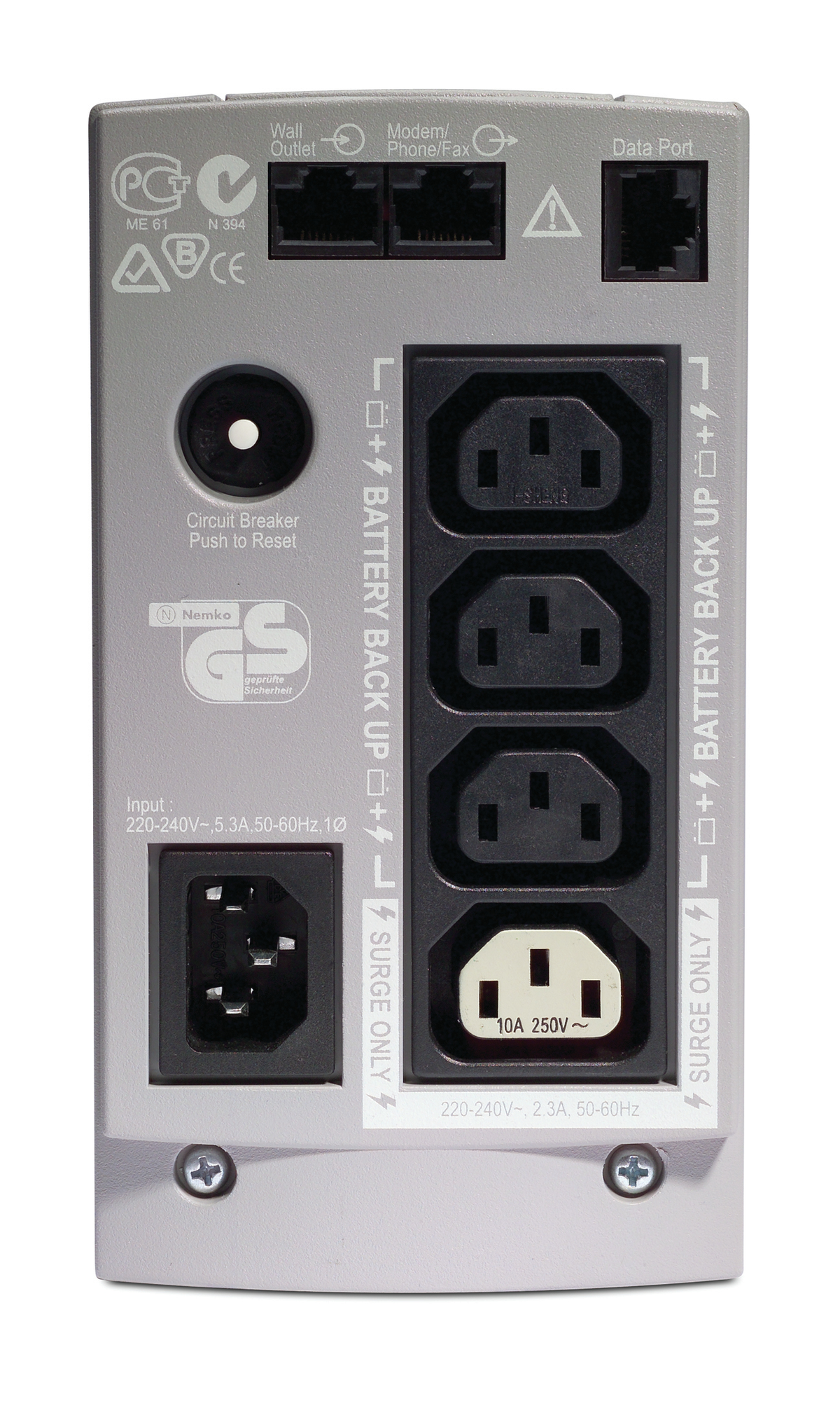 Retro di un alimentatore grigio con prese e un interruttore automatico. Il testo indica il backup della batteria.