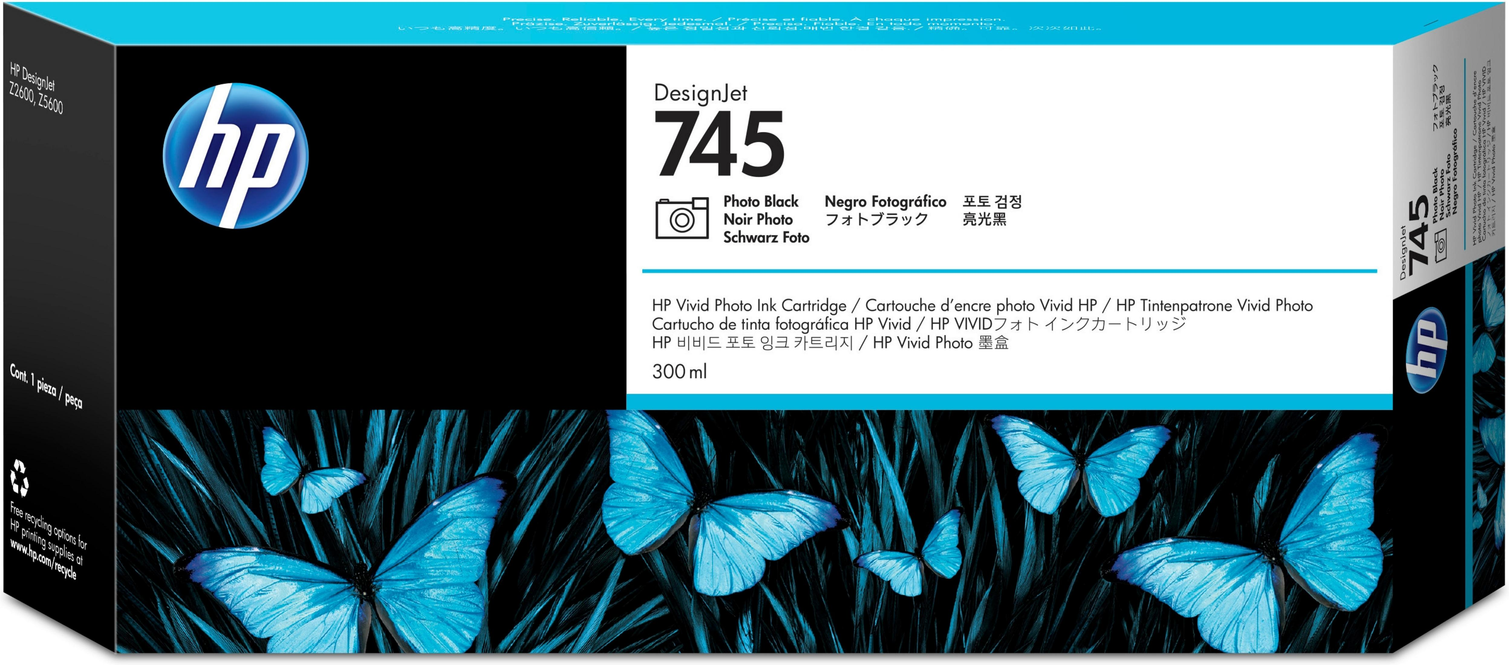 Cartouche d'encre HP DesignJet 745 Photo Black avec motif papillon bleu.