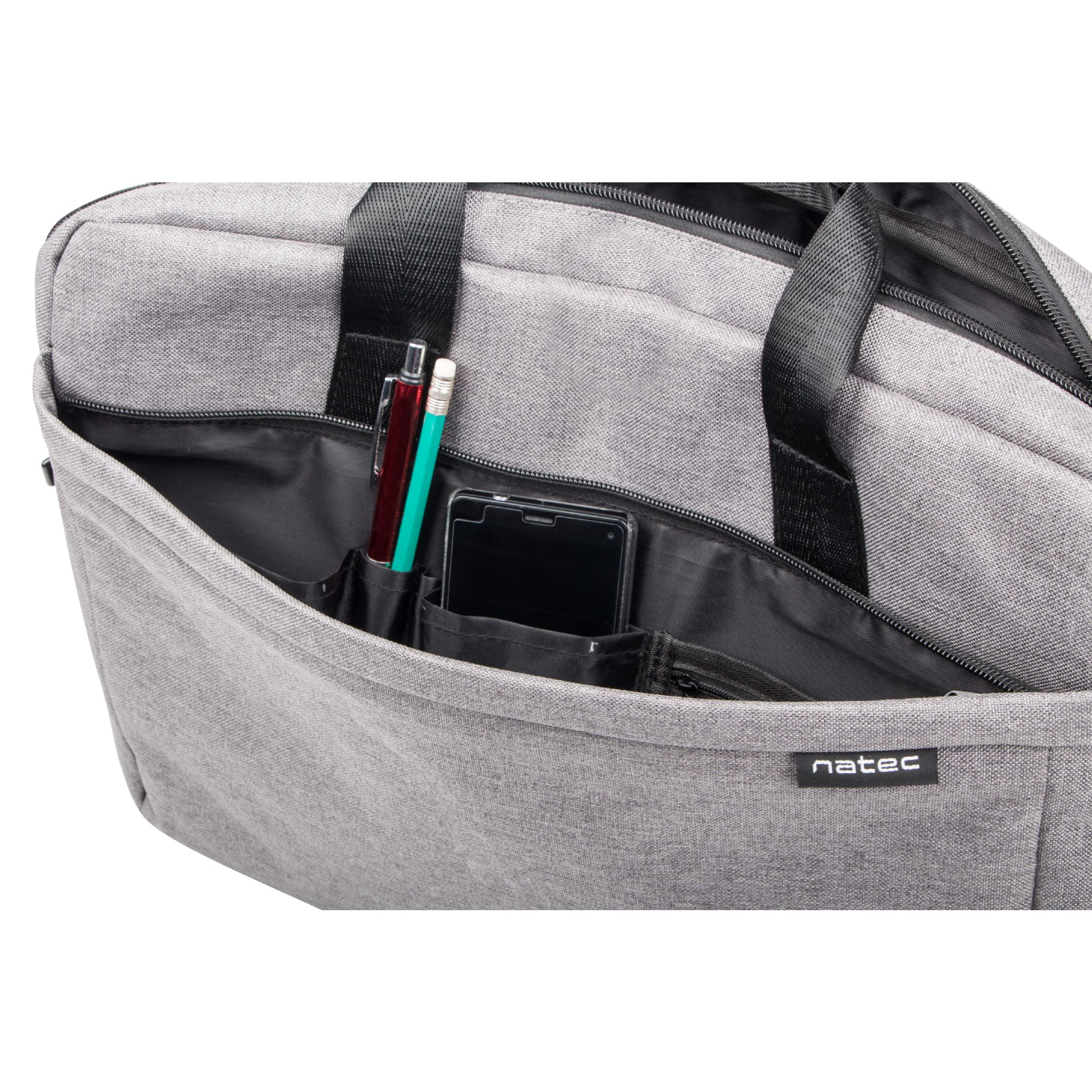Borsa grigia per laptop con tasca frontale aperta, che rivela penne e un telefono.
