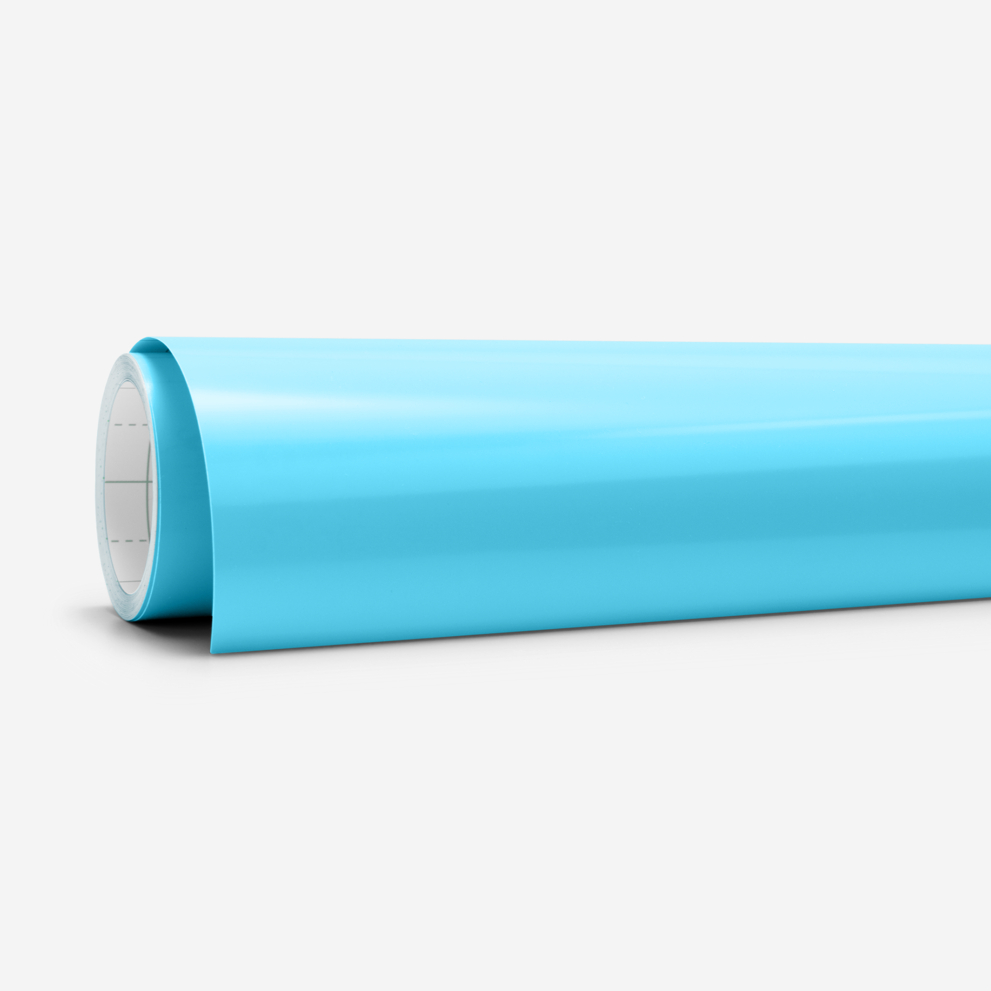 Eine Rolle hellblauer Vinylfolie, teilweise abgerollt. Die Oberfläche ist glatt und glänzend.