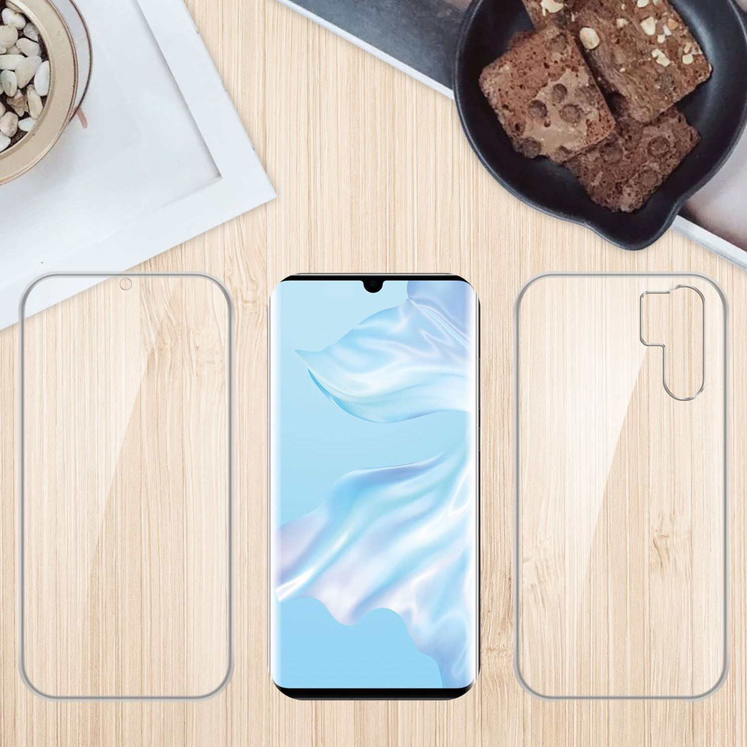 Telefon, Displayschutz und Hülle auf Holzoberfläche mit Desserts.