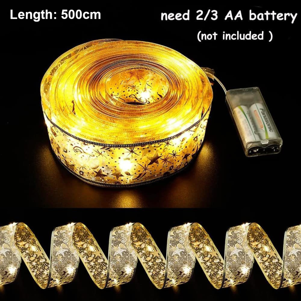 Lichterkette mit Batteriepack und Band mit Sternen. Die Lichter sind gelb und festlich.