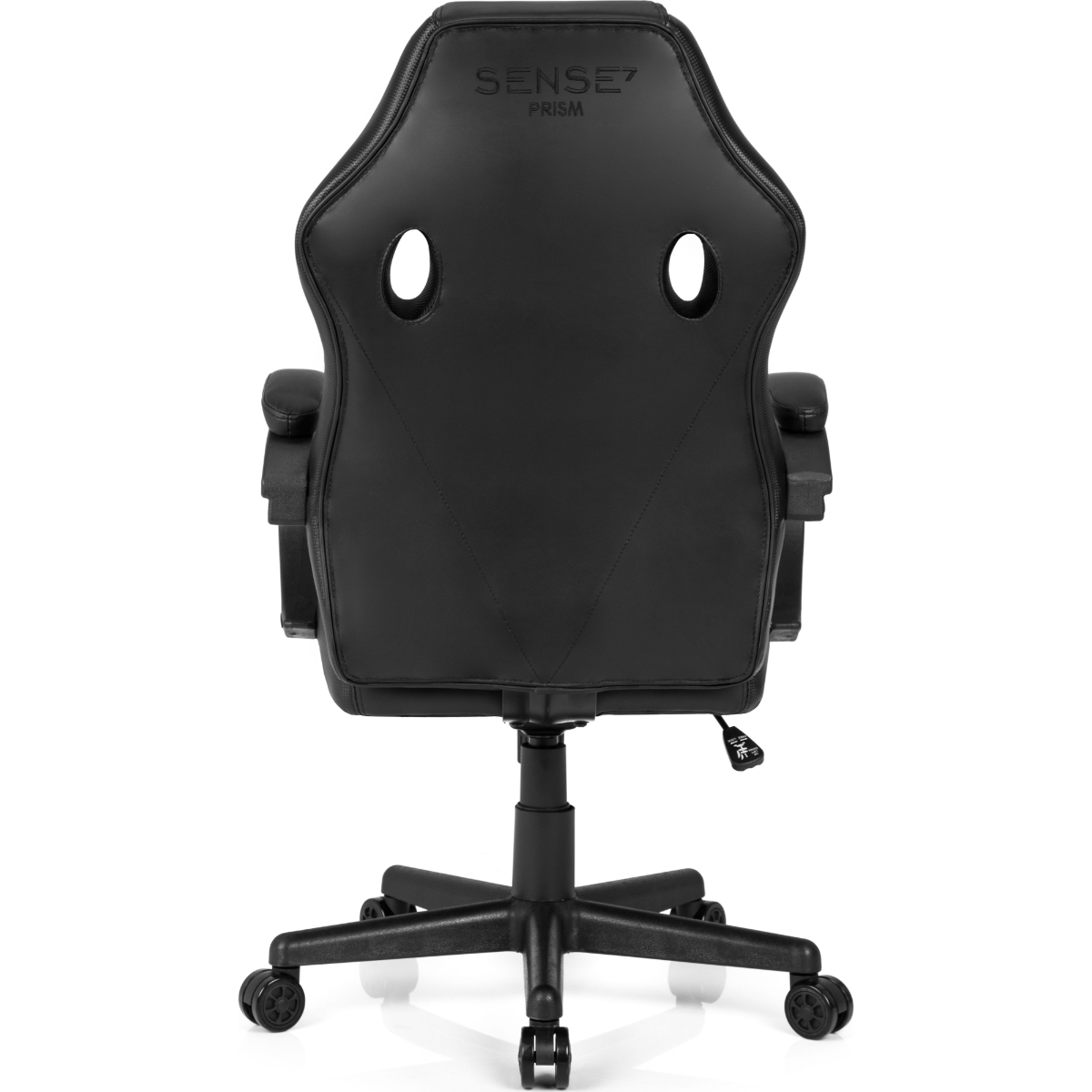 Zwarte gamingstoel van achteren, met merknaam bovenop en een vijf-wielbasis.