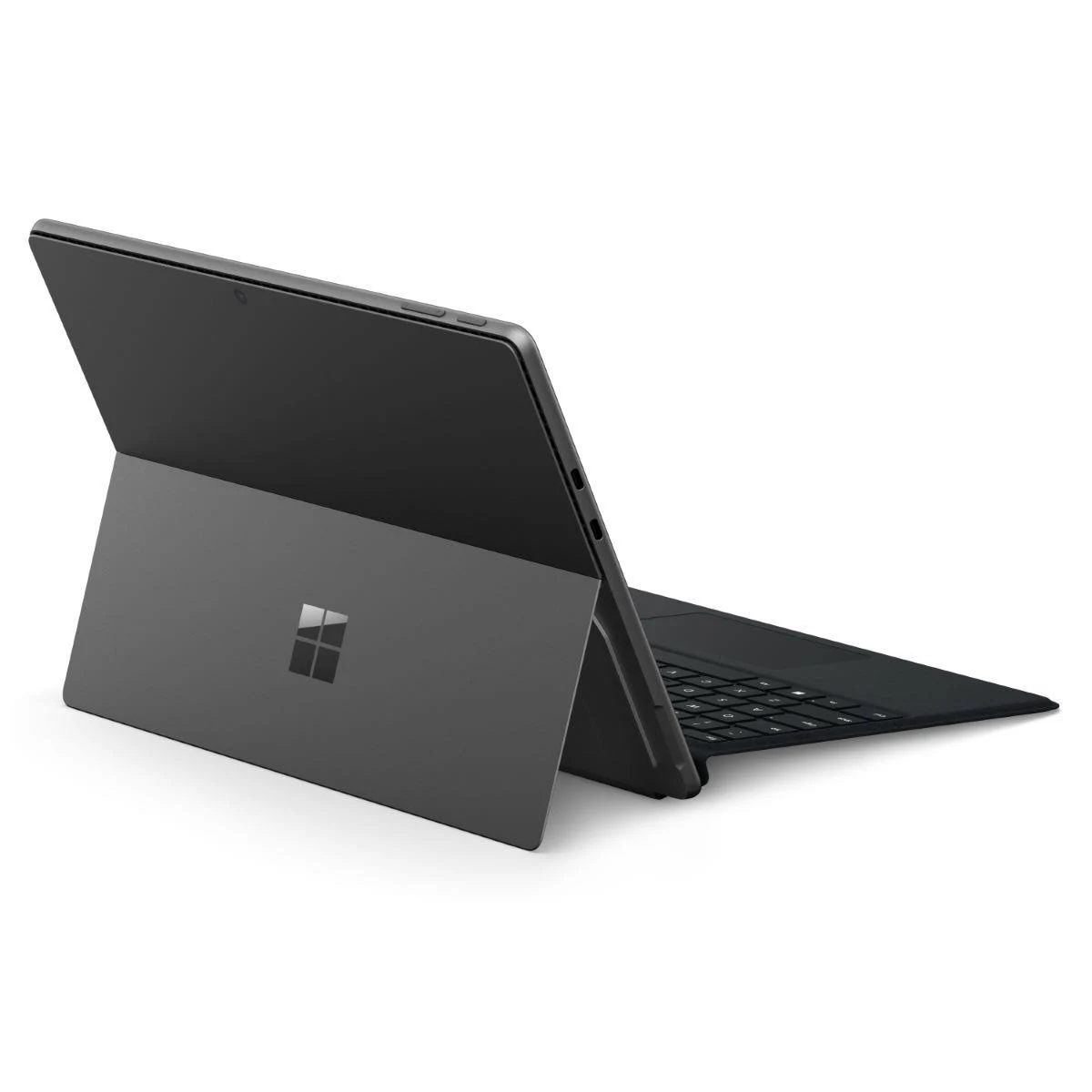 Ein schwarzer Laptop mit geöffnetem Bildschirm, der das Microsoft-Logo zeigt.