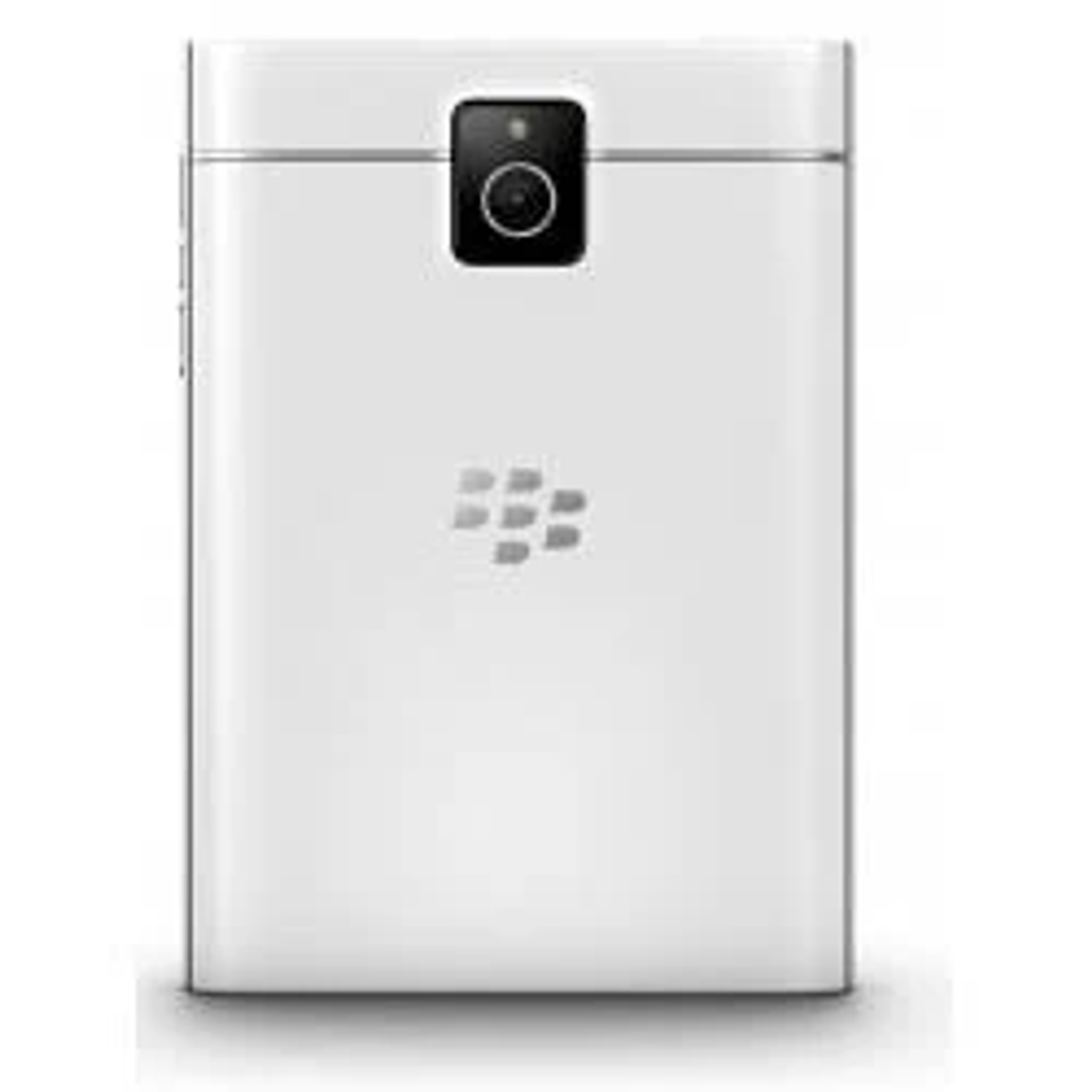 Biały smartfon z czarnym aparatem i logo BlackBerry. Gładkie białe tło.