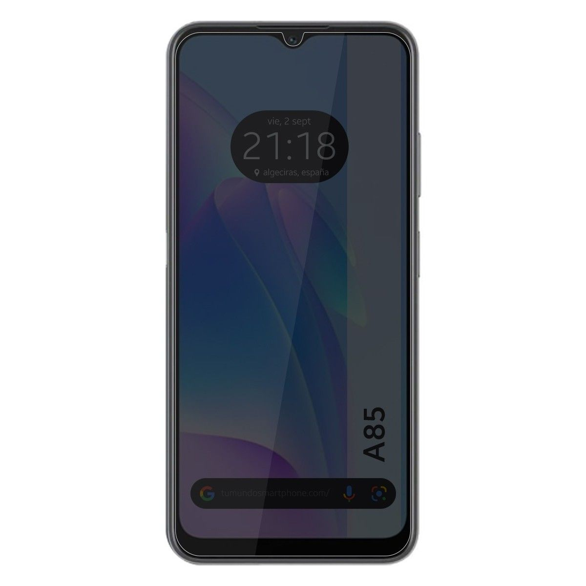 Un teléfono con protector de pantalla. El teléfono muestra la hora y la ubicación. El teléfono está etiquetado A85.