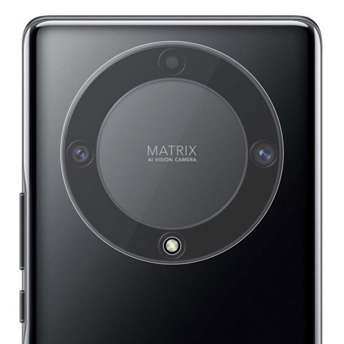 Parte trasera de smartphone con protector de lente. Tres cámaras, protector transparente, negro.