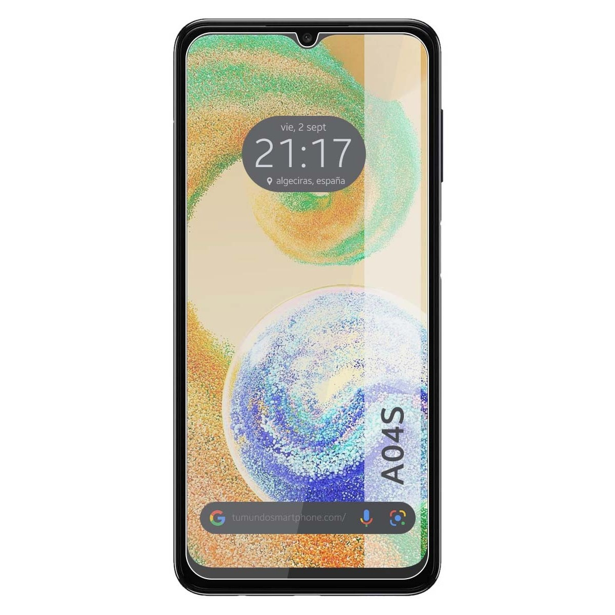 Schermo del telefono con l'ora 21:17, Algeciras, Spagna, una protezione schermo e il modello A04S.