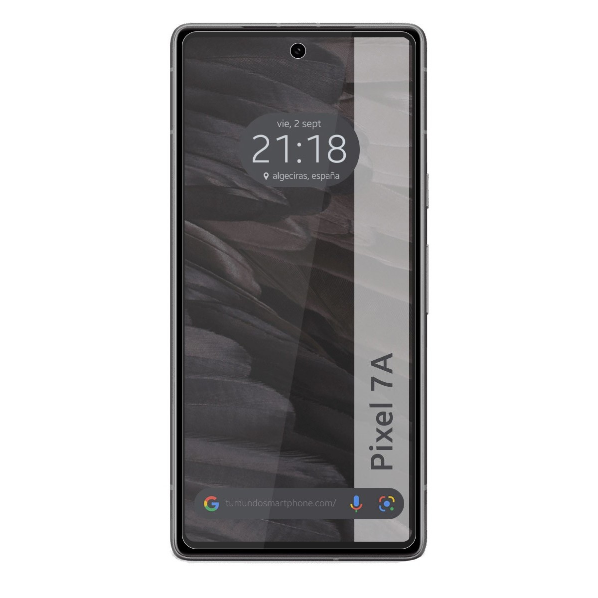 Smartphone Pixel 7A che mostra l'ora. È presente una protezione schermo trasparente.