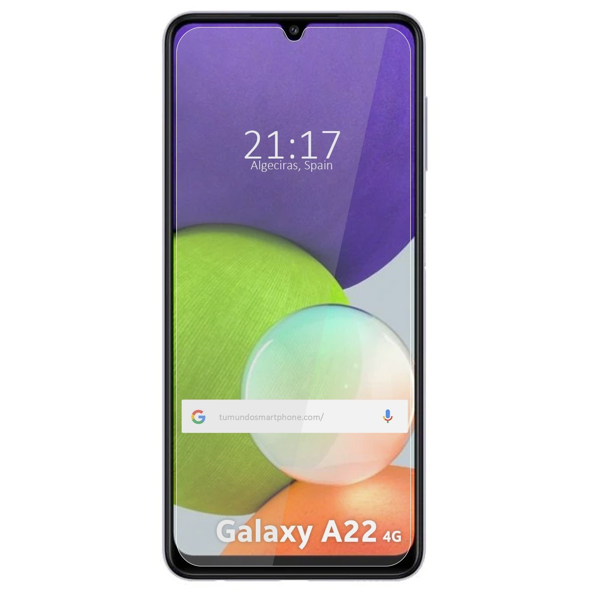 Smartphone mostra ora e luogo. Marchio Galaxy A22 4G visibile. Lo sfondo è verde.