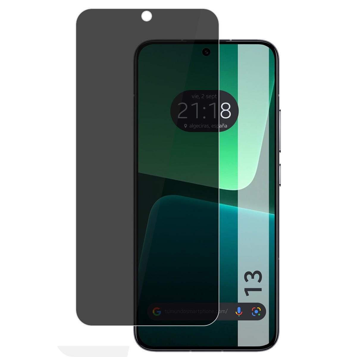 Schermo del telefono con ora, posizione e modello 13. Protezione in vetro nero a sinistra.