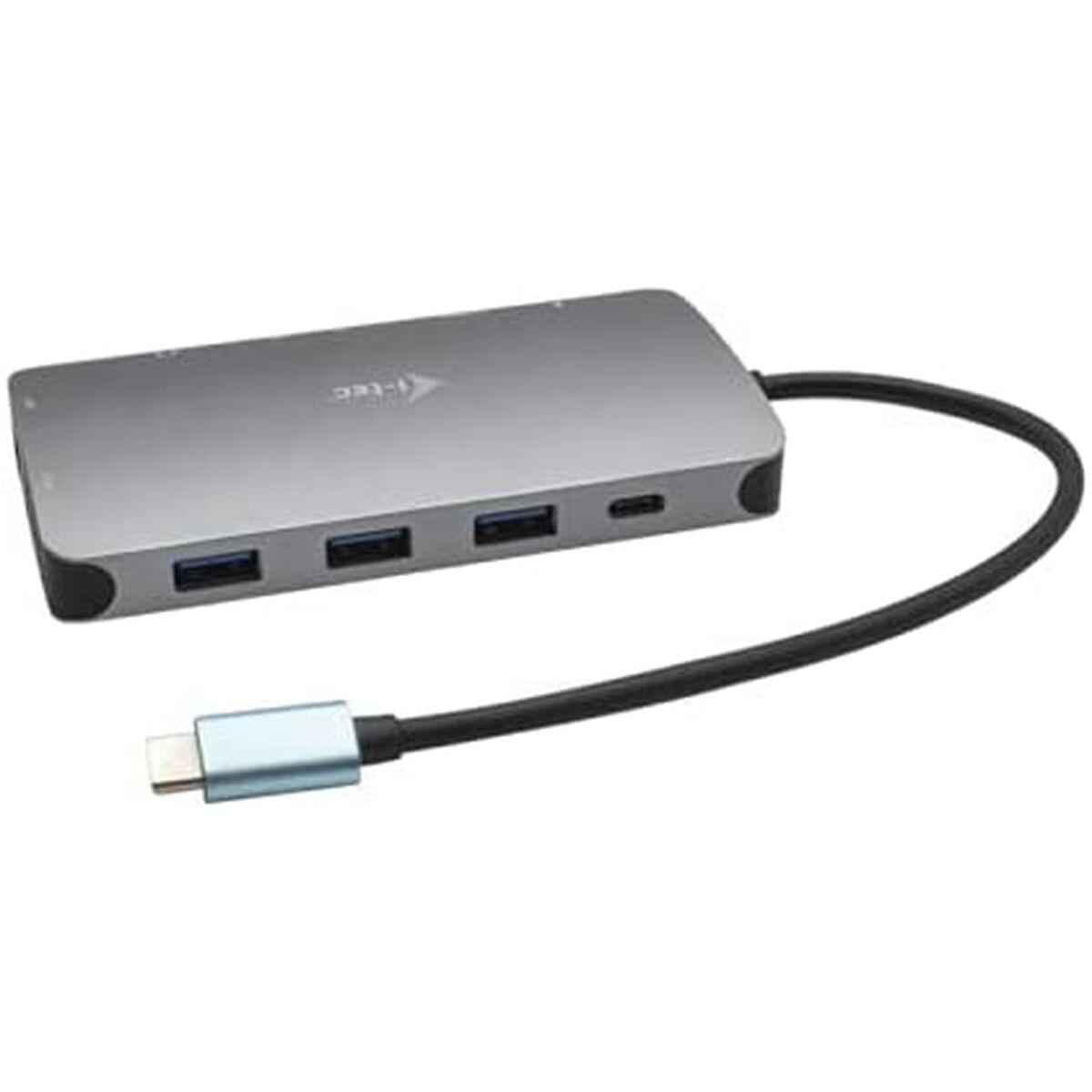 Concentrador plateado con puertos USB y un conector USB-C. Está conectado a un cable negro.