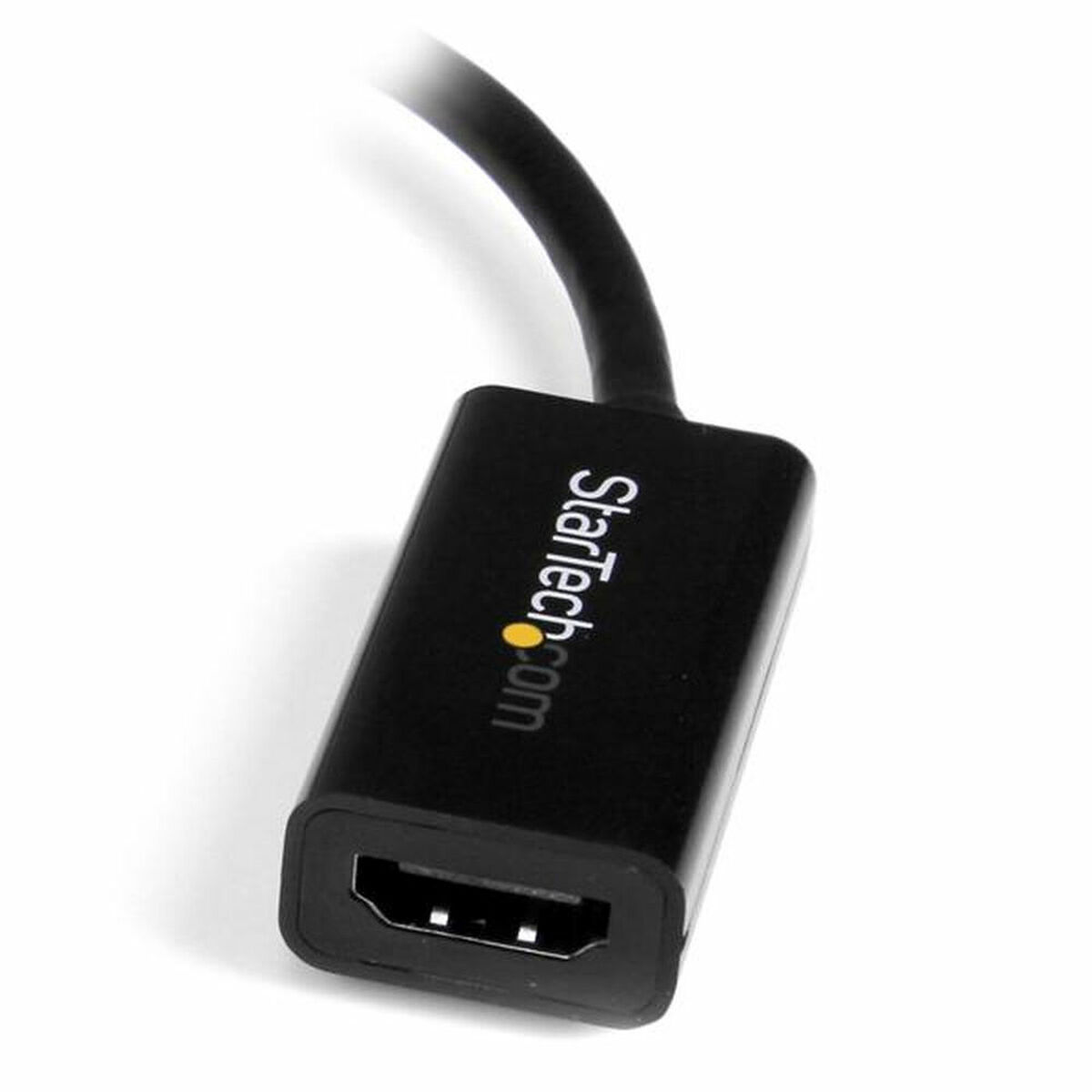 Adaptador HDMI Startech negro. Tiene el logo Startech.com sobre fondo blanco.