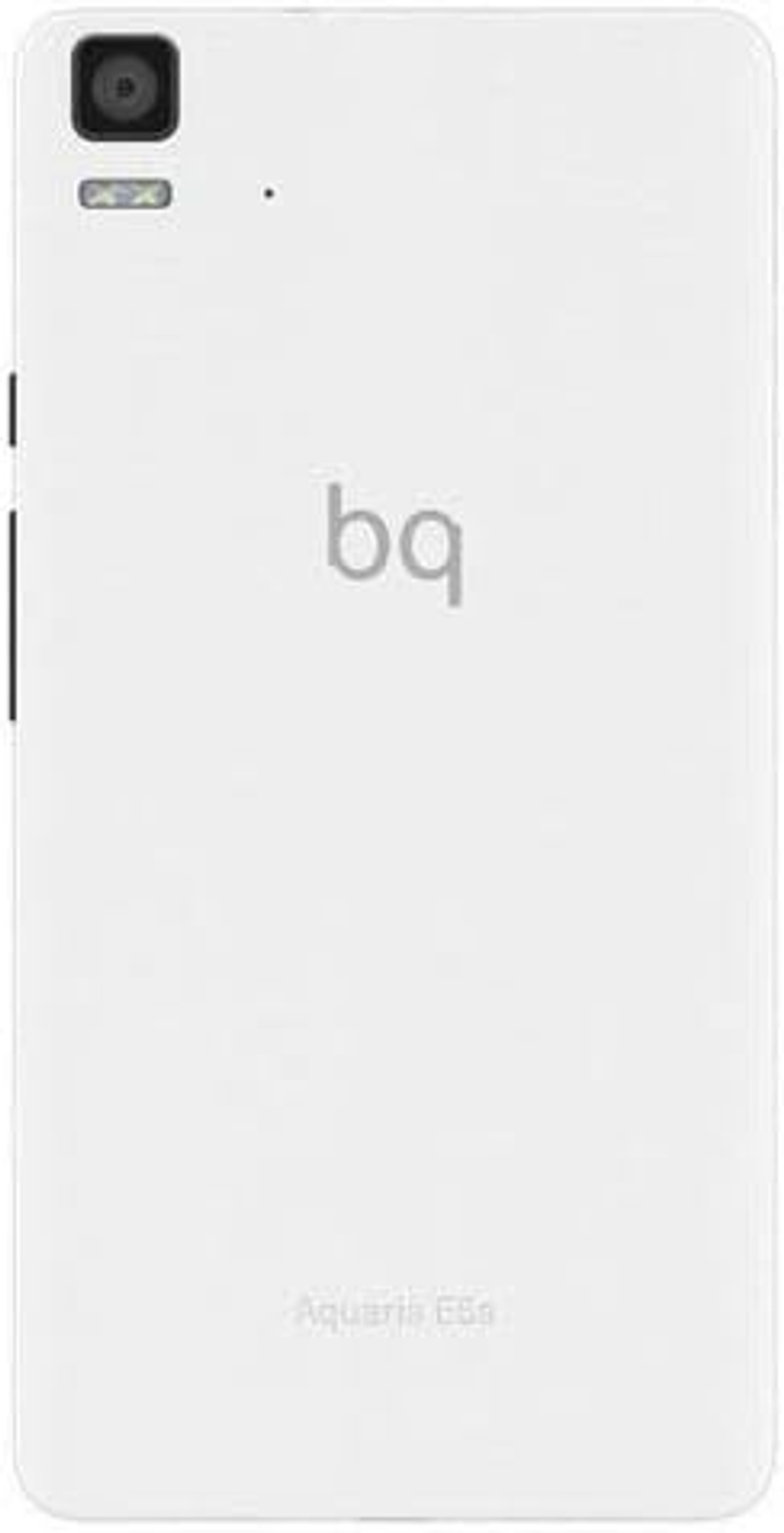 Weißes bq Aquaris E5s Telefonrückseite mit Kamera und Logo. Einfacher weißer Hintergrund.