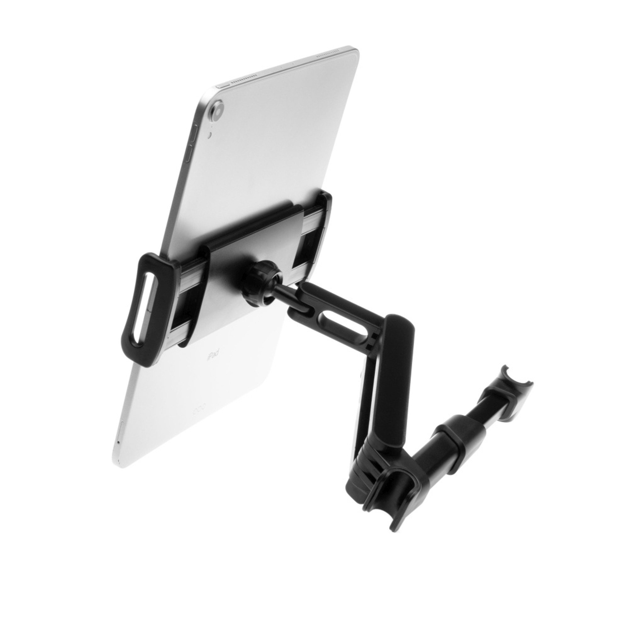 Ein Tablet, das an einer schwarzen Autohalterung befestigt ist. Es ist so abgewinkelt, dass der Benutzer es sehen kann. Weißer Hintergrund.