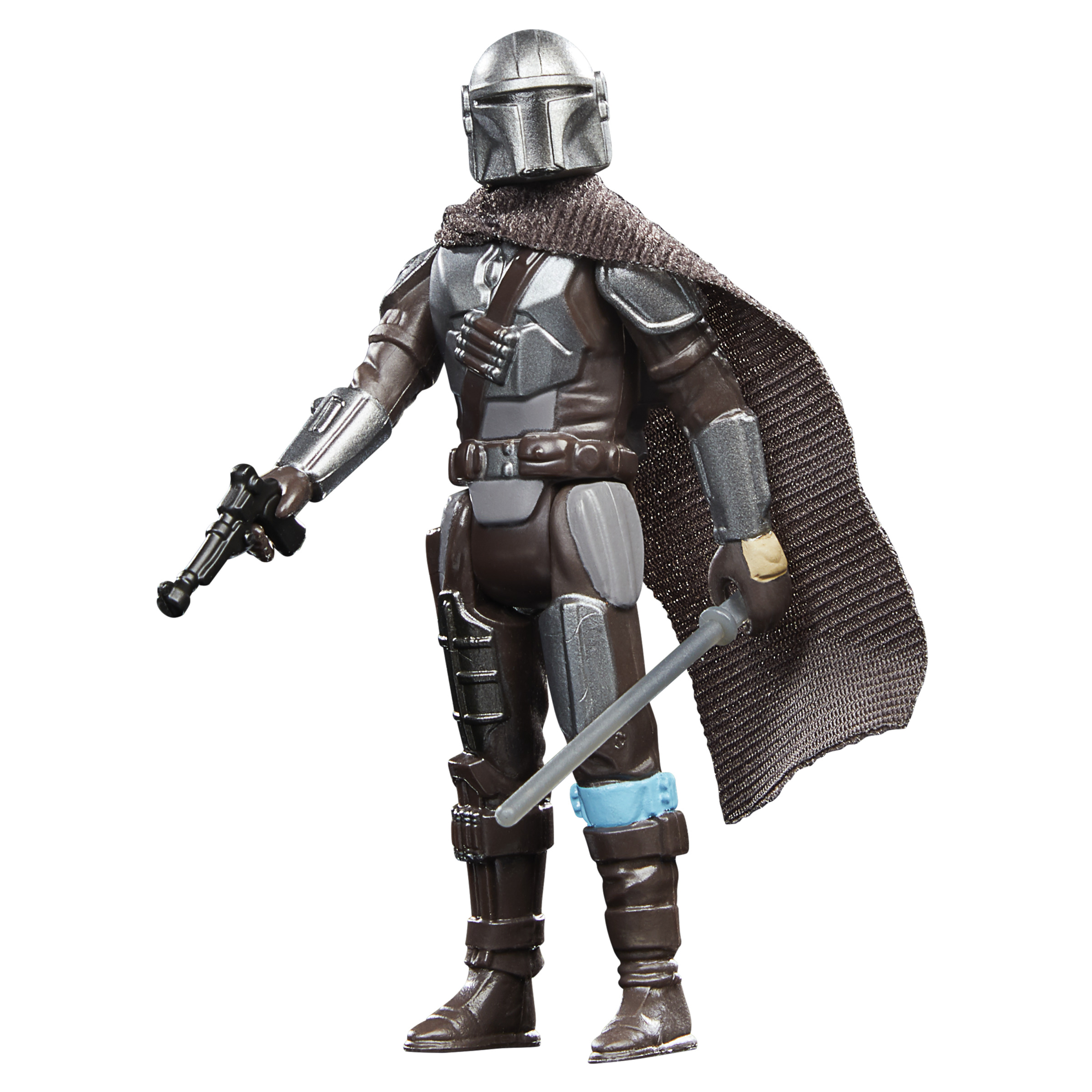 Figura de acción de El Mandaloriano sosteniendo un blaster y un bastón.