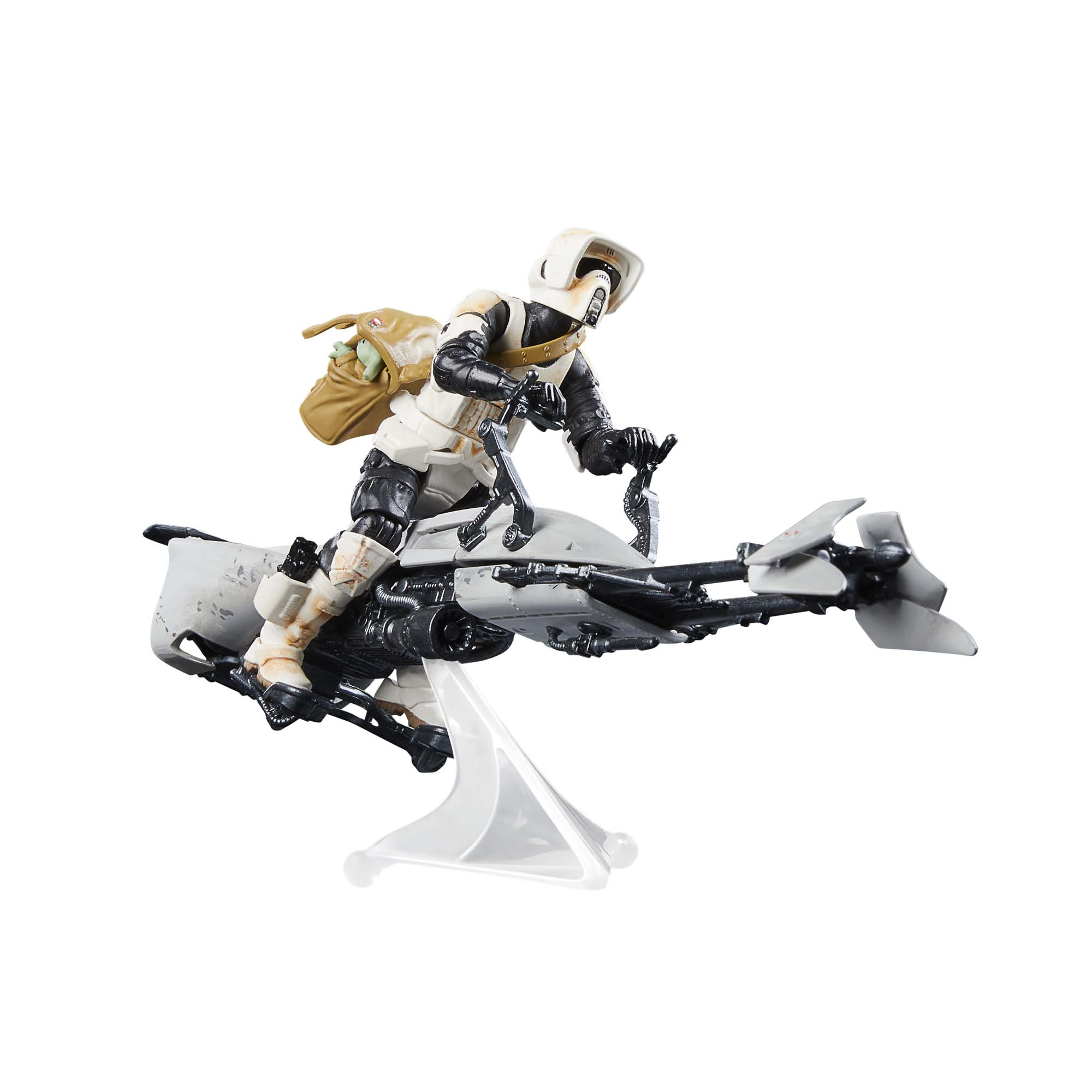 Beyaz bir arka plan üzerinde bir hız bisikletinde bir Star Wars Scout Trooper.