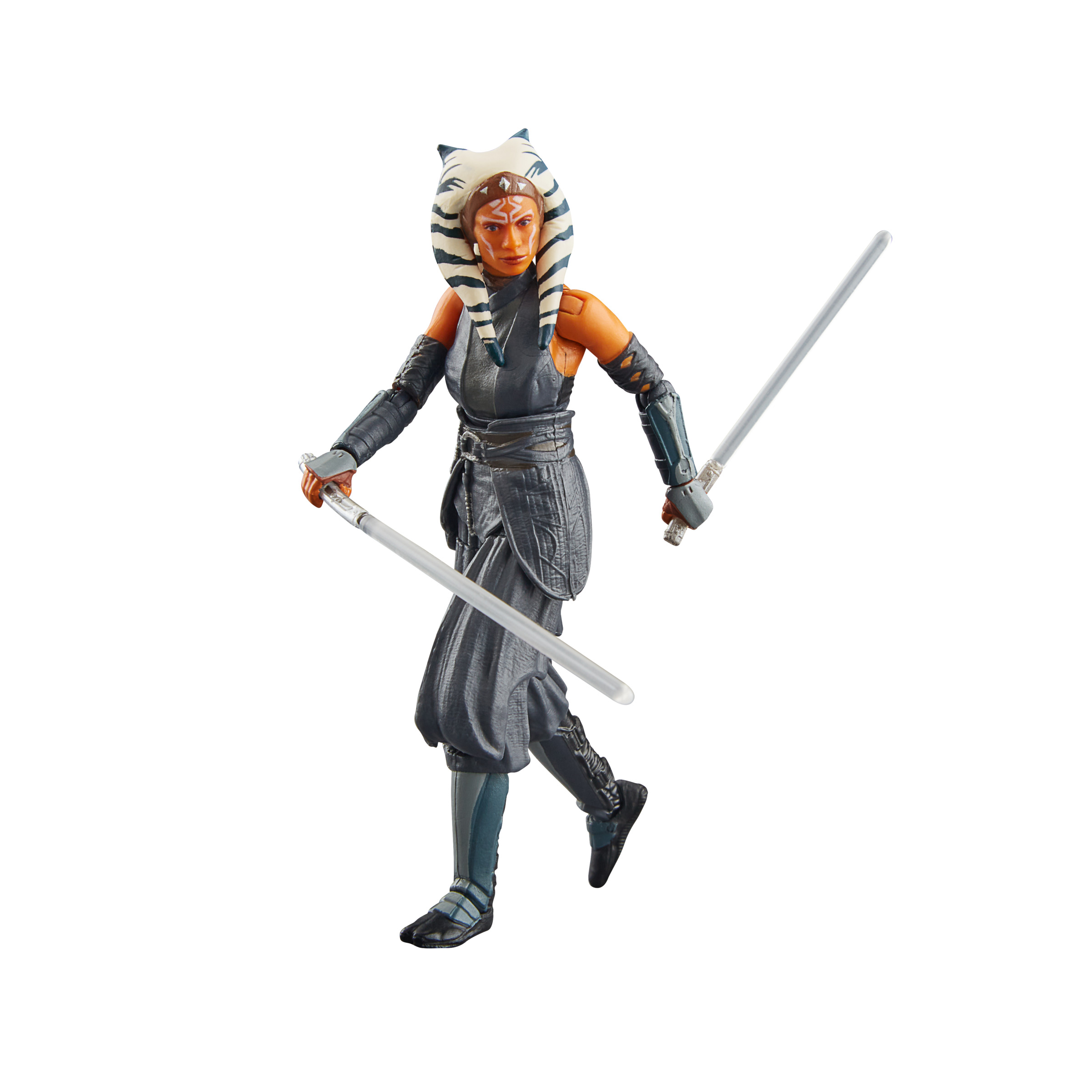 Ahsoka Tano-Actionfigur mit zwei Lichtschwertern, in grauer Kleidung, weiße Kopftentakel.