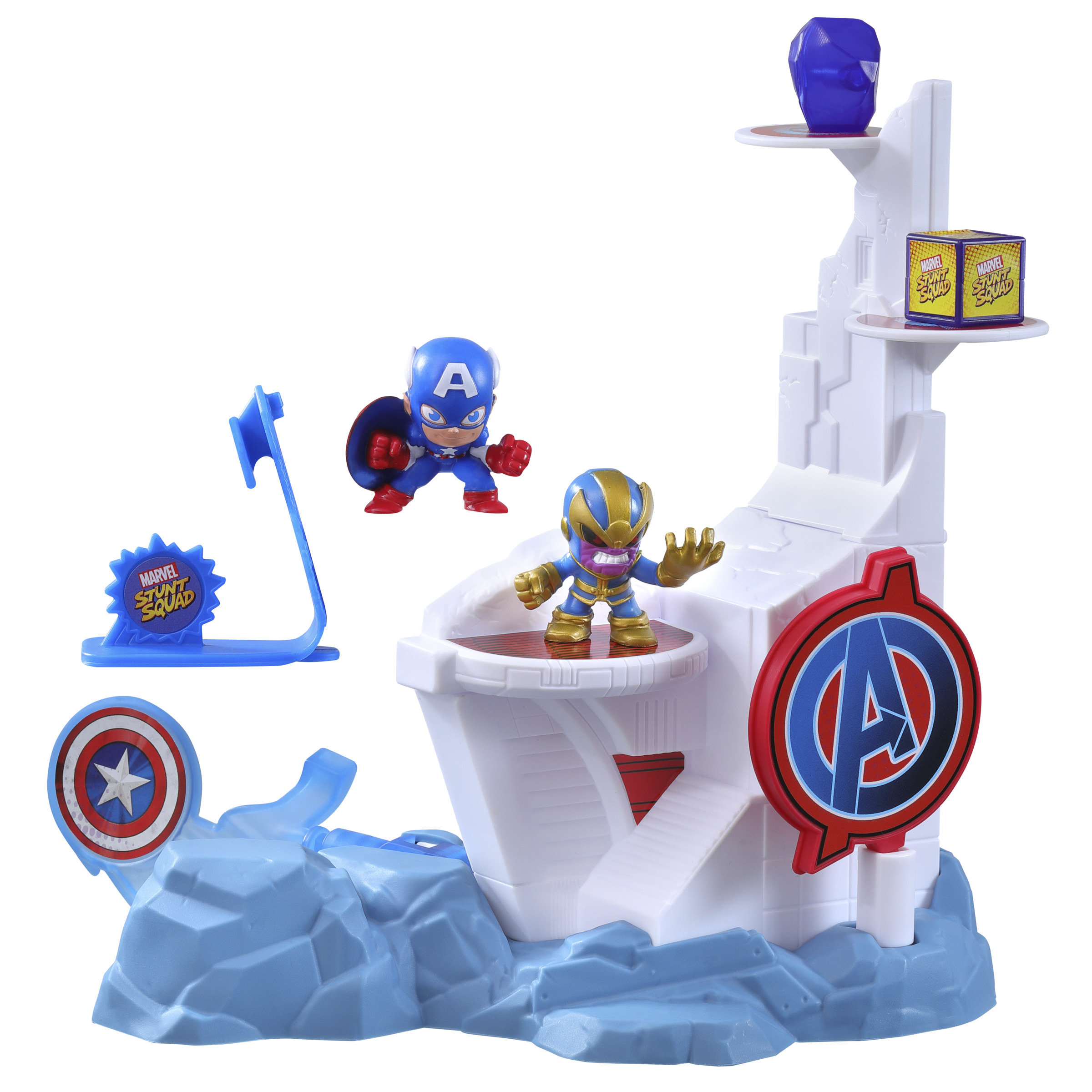 Set de juguetes Marvel con figuras de Capitán América y Thanos en una estructura blanca con un logo.