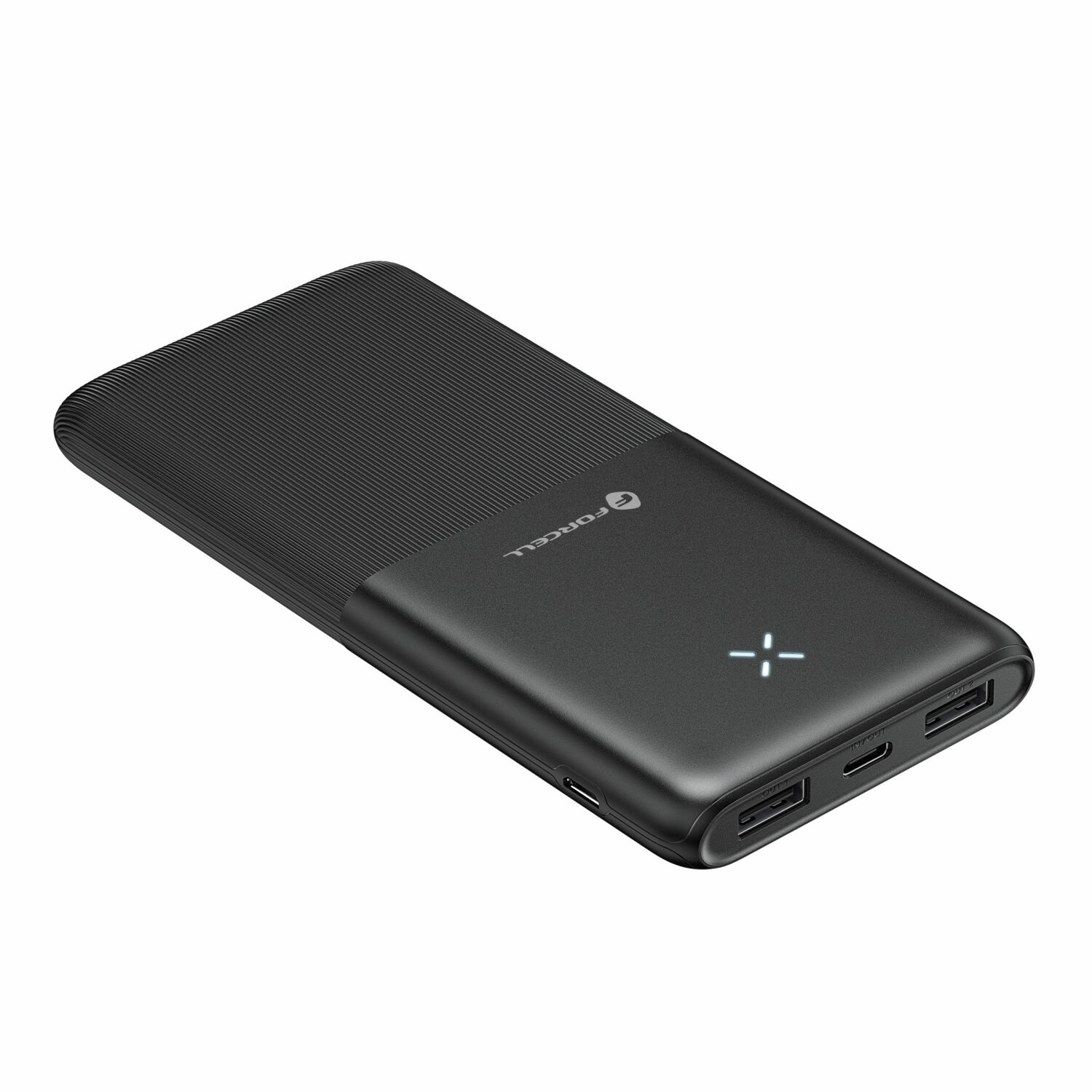 Schwarze Powerbank mit strukturierter Oberseite und Ladeanschlüssen. Auf der Vorderseite steht „FORCELL“.