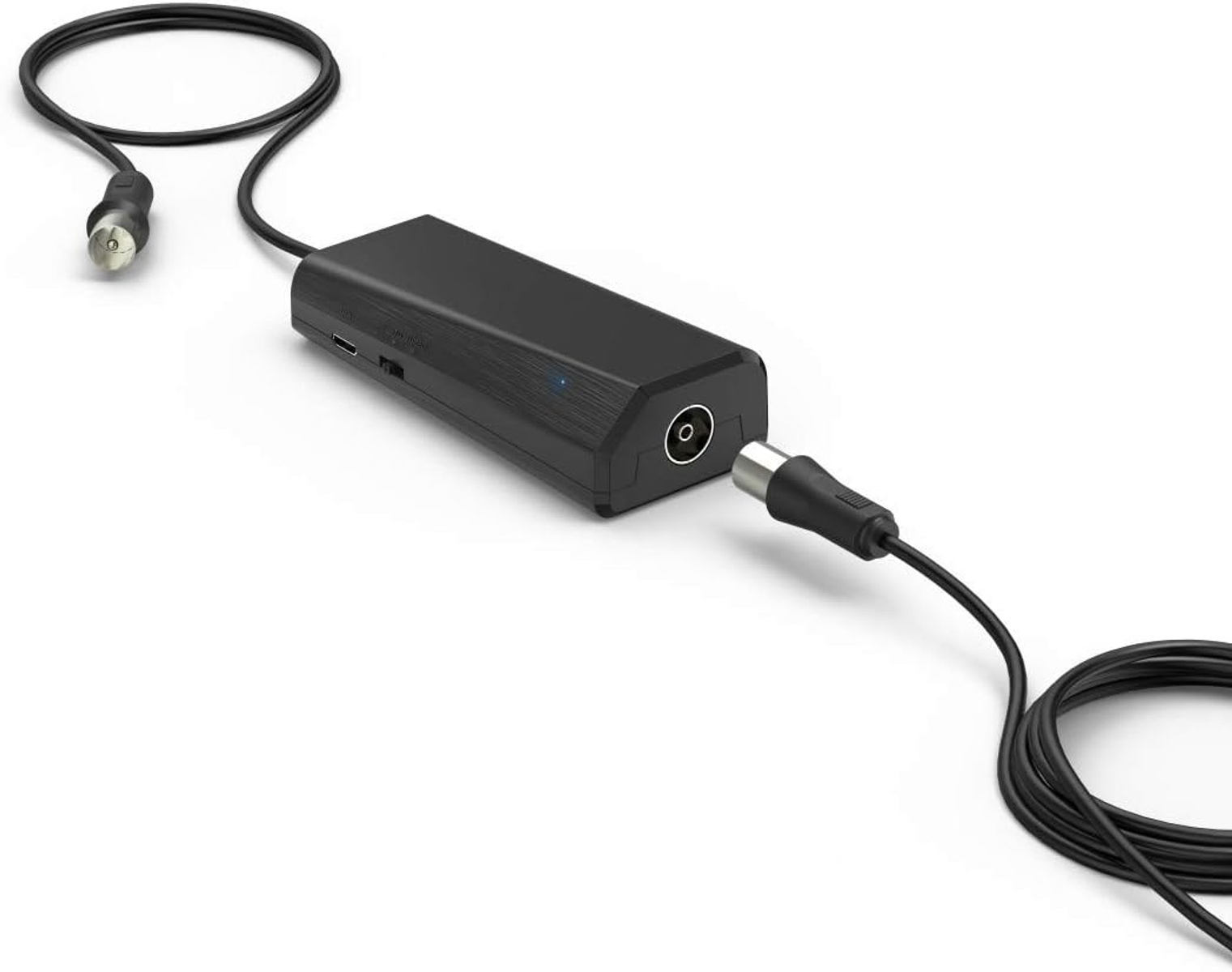 Czarny zasilacz z dwoma kablami, jeden podłączony do kabla koncentrycznego, a drugi do adaptera.