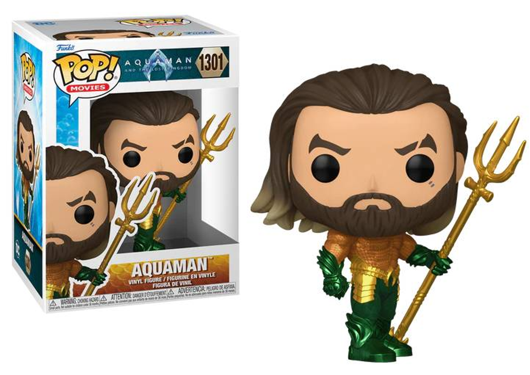Personaggio di Aquaman dal film, con una scatola. Tiene un tridente.