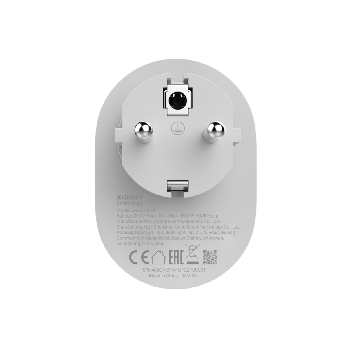 Biała inteligentna wtyczka z trzema pinami. Tekst na wtyczce mówi 'Xiaomi Smart Plug'.
