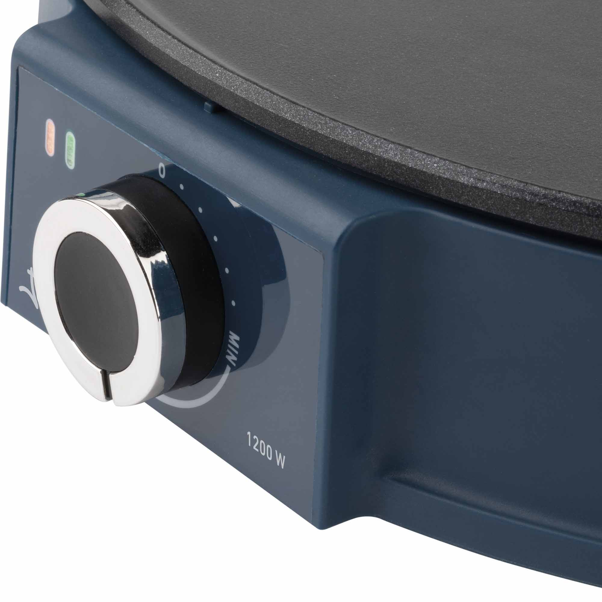 Zbliżenie panelu sterowania niebiesko-czarnej patelni do naleśników. Pokazuje pokrętło i wskaźnik zasilania.