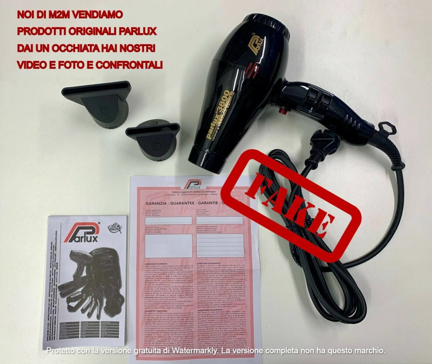 Czarna suszarka do włosów z akcesoriami, papierami gwarancyjnymi i stemplem 'FAKE'.