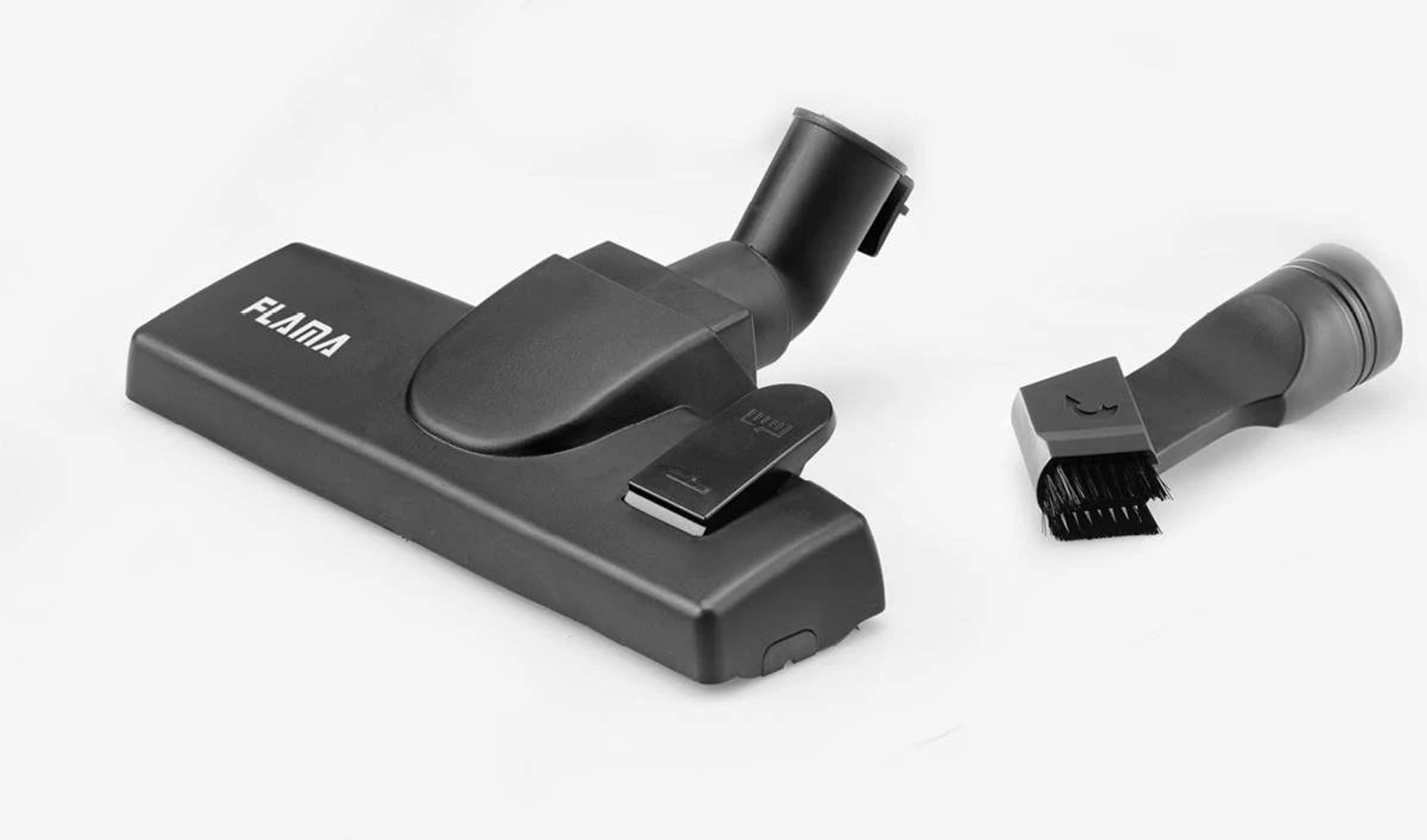 Końcówki do odkurzacza na białym tle. Głowica główna i szczotka.