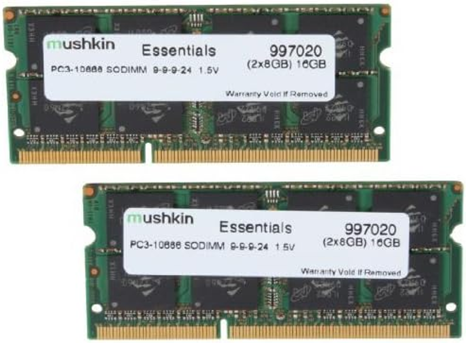 Dwa moduły RAM. Każdy ma etykietę z tekstem: Mushkin Essentials, PC3-10666 SODIMM i 16 GB. Zielona płytka drukowana.