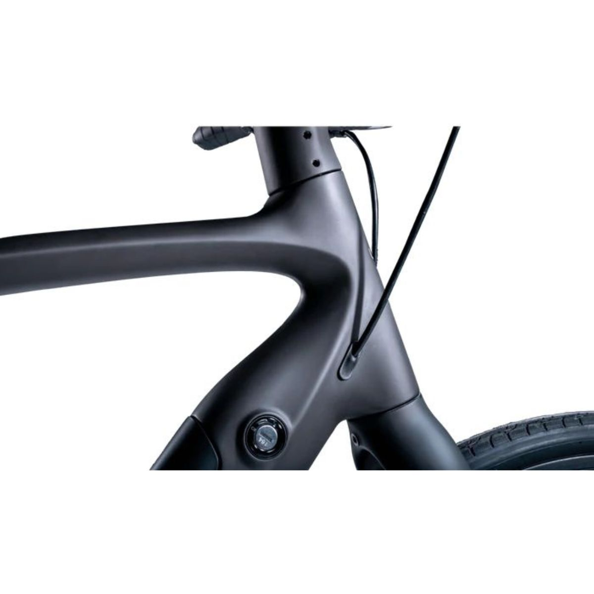 Un primo piano di un telaio di bicicletta nero. Il telaio ha un design unico con una forma elegante e curva.