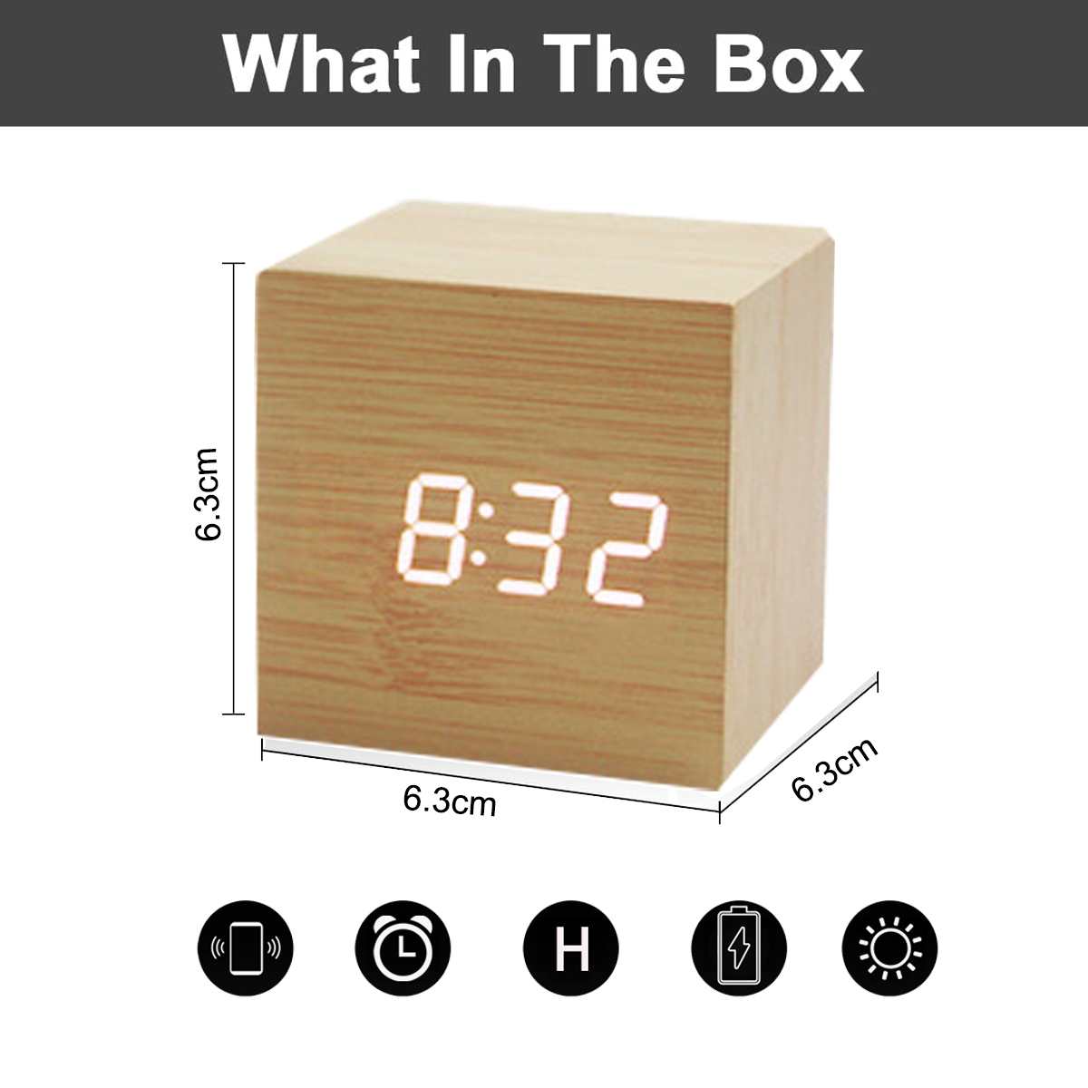 Eine Holzwürfeluhr mit Digitalanzeige, die 8:32 anzeigt. Unter der Uhr werden Symbole angezeigt.