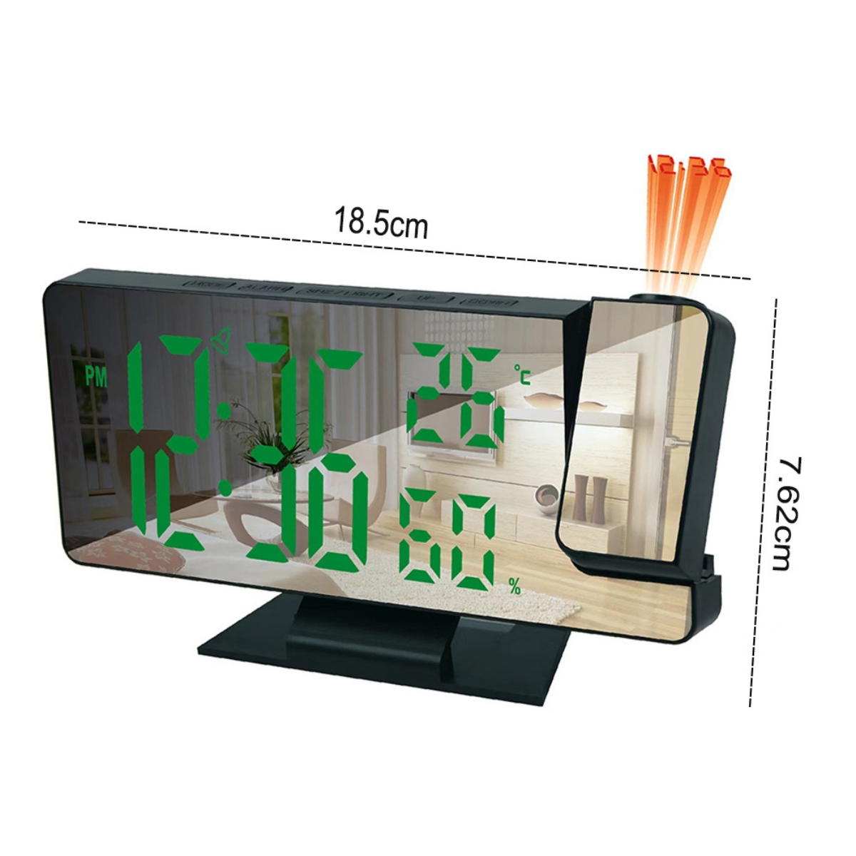 Digitaluhr mit Anzeige von Zeit, Temperatur und Projektion auf Holzoberfläche.