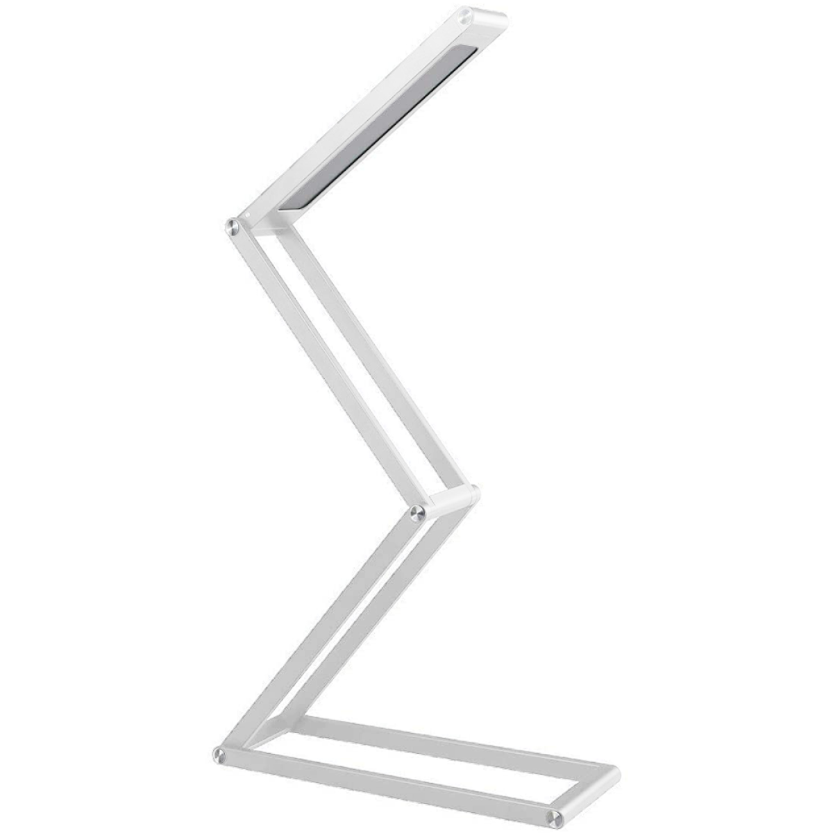 Eine weiße, zusammenklappbare Schreibtischlampe wird auf weißem Untergrund gezeigt. Die Lampe ist abgewinkelt.