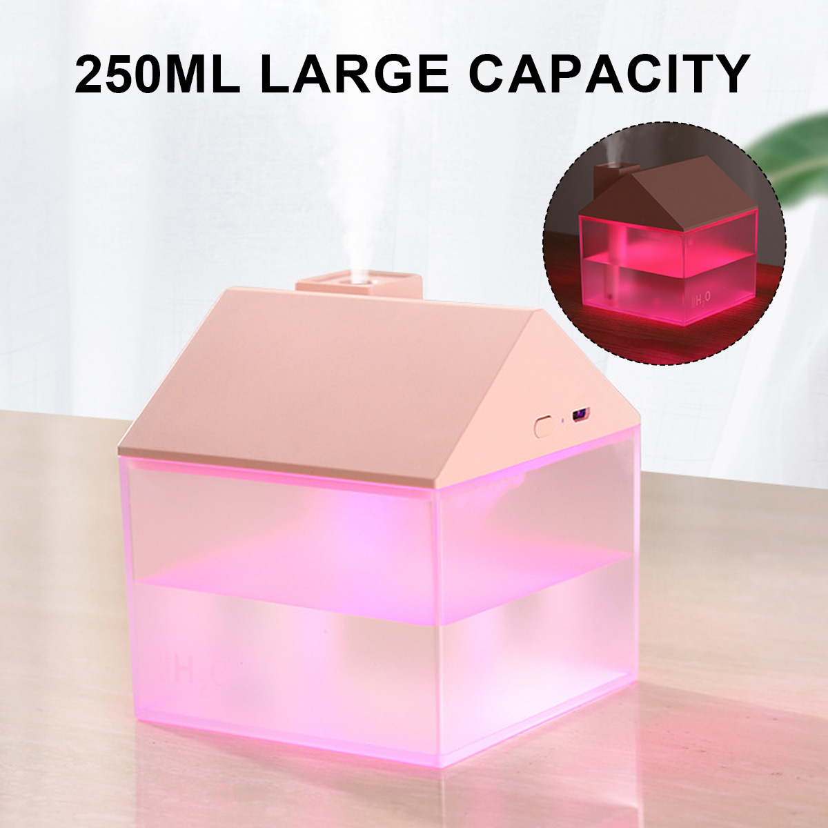 Ein rosa hausförmiger Luftbefeuchter mit Licht im Inneren. Text sagt '250 ml großes Fassungsvermögen'.