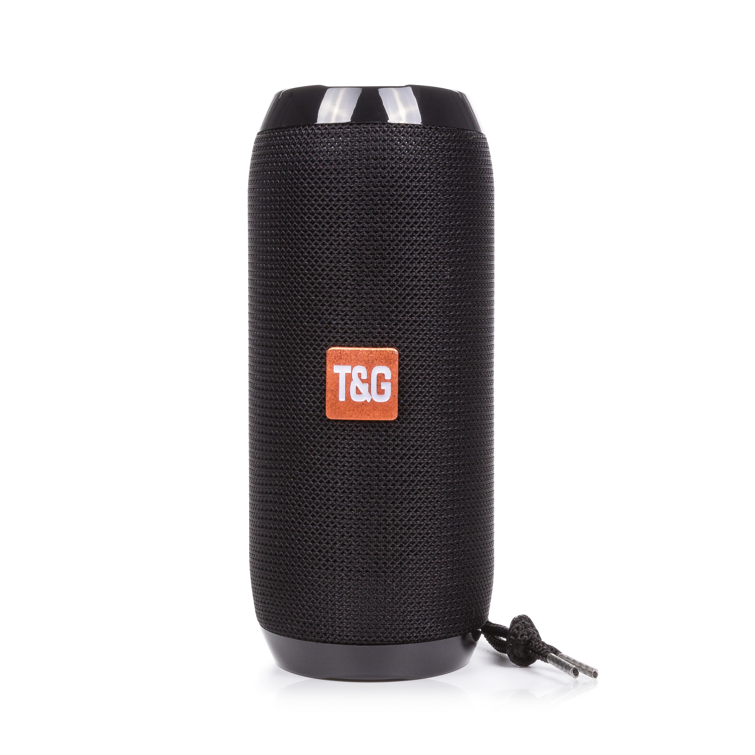 Un altoparlante portatile T&G nero con il marchio in bianco. Sfondo bianco.