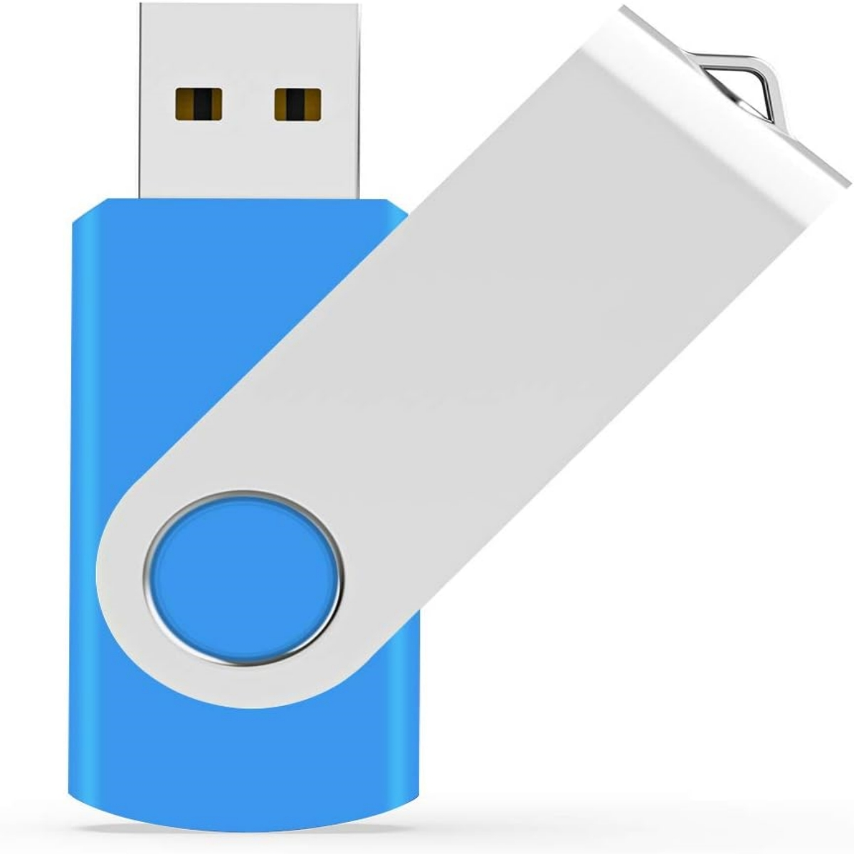 Ein blau-silberner USB-Stick. Der USB-Stick wird in einem Winkel gezeigt. Weißer Hintergrund.