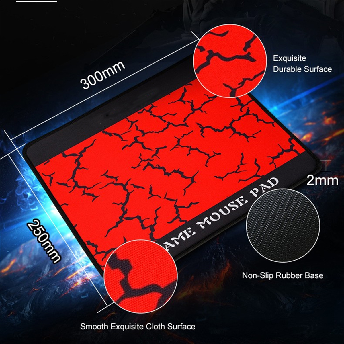 Rotes Mauspad mit schwarzen Rissen, Abmessungen gezeigt. Schwarzer Rand mit Text 'GAME MOUSE PAD'. Detailansichten gezeigt.