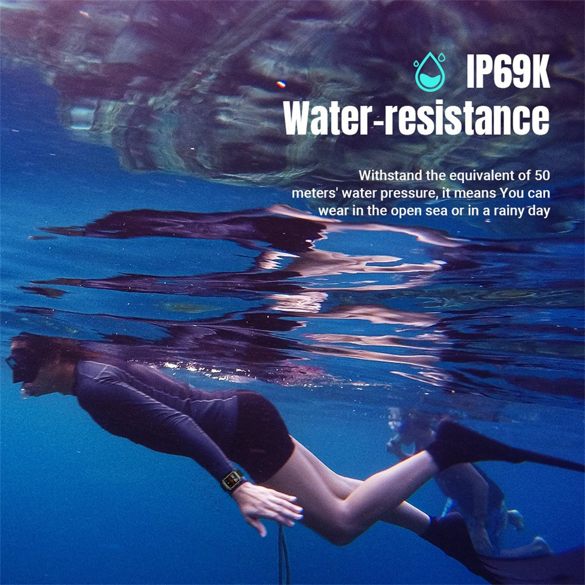 Eine Person schwimmt unter Wasser und trägt eine Smartwatch. Text sagt: IP69K Wasserbeständigkeit.