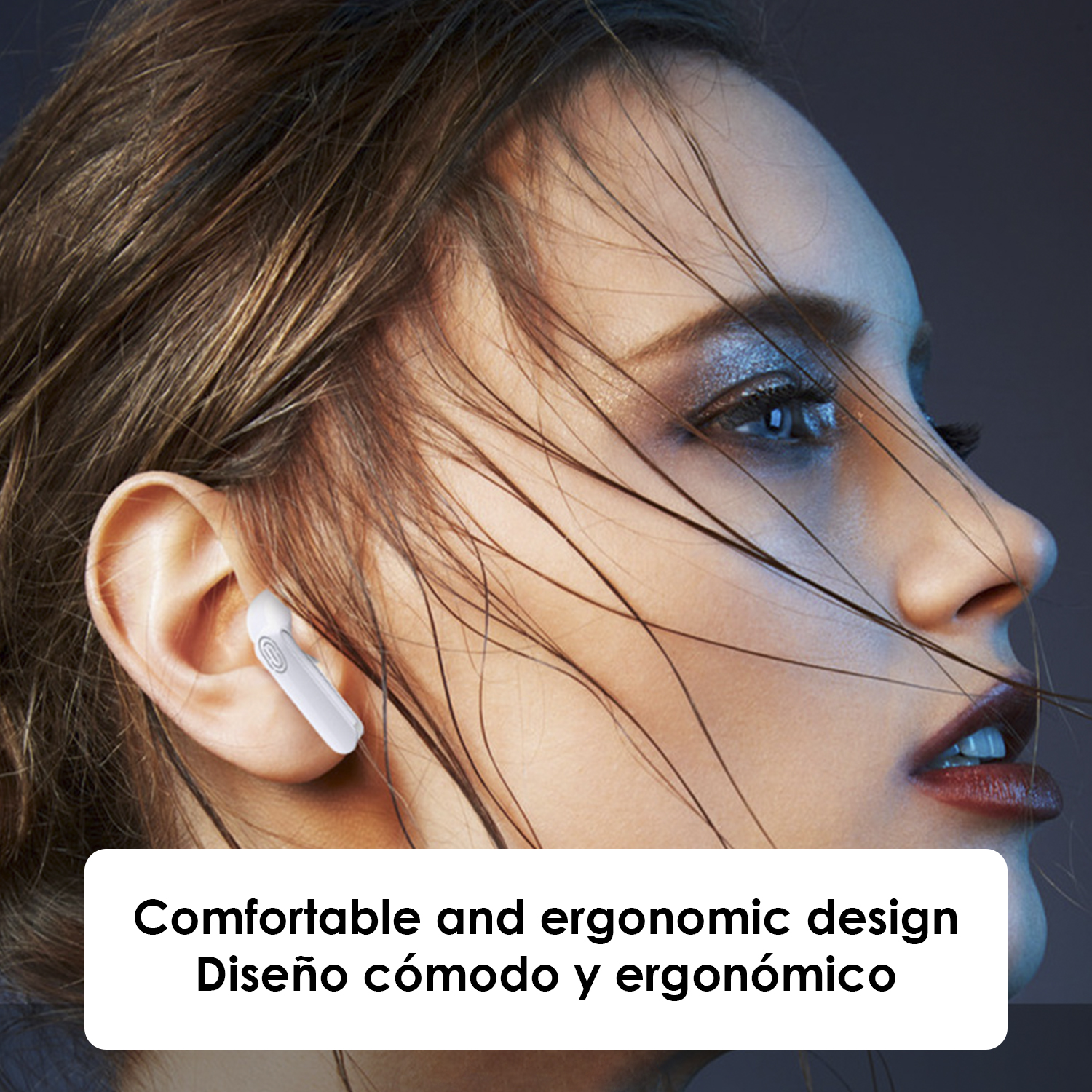 Eine Frau mit einem weißen Ohrhörer, mit Text über komfortables und ergonomisches Design.