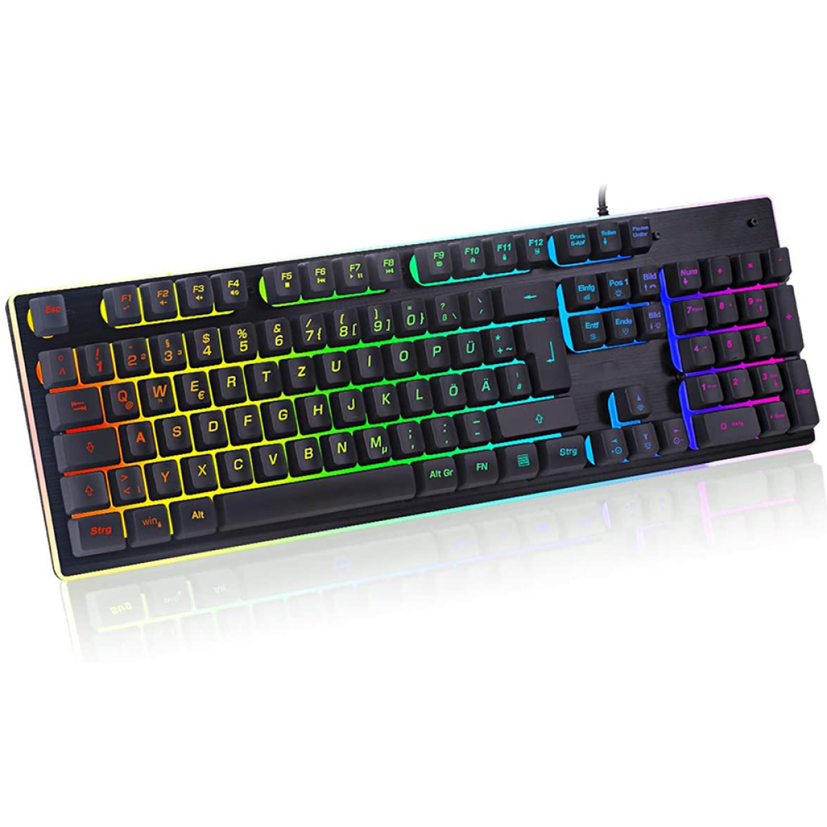 Schwarze Gaming-Tastatur mit bunten beleuchteten Tasten. Die Tastatur liegt auf einer weißen Oberfläche.