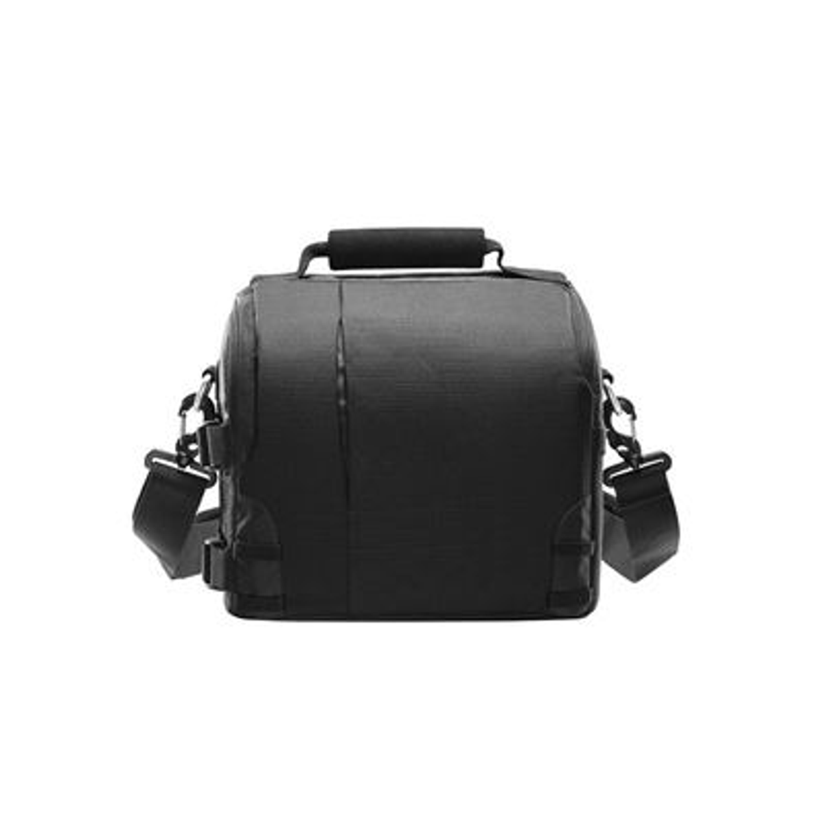 Bolsa de cámara negra, correa para el hombro, fondo blanco.