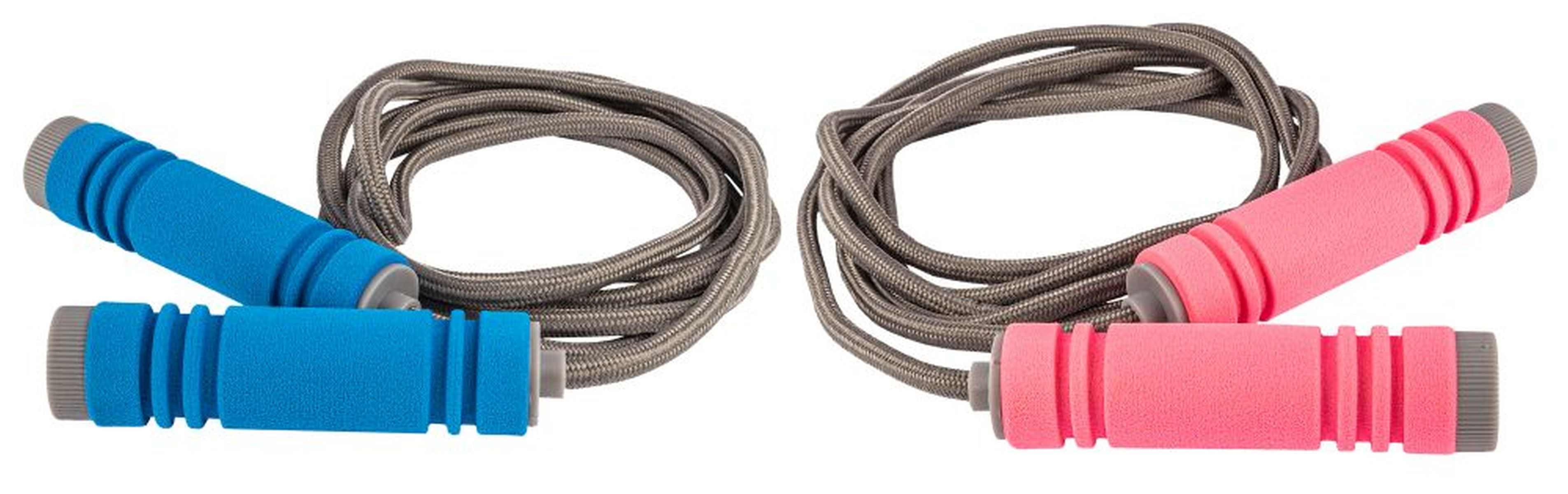 Zwei Springseile: eines blau, eines rosa, mit grauen Seilen.