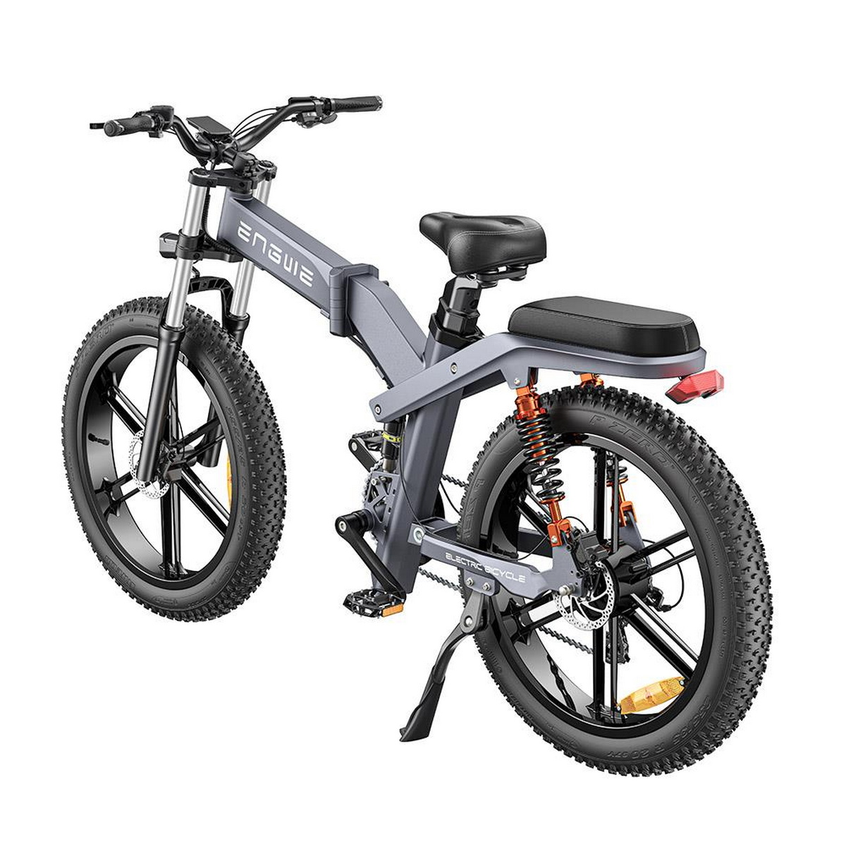 Ein graues Elektrofahrrad vor weißem Hintergrund. Es ist eine Seitenansicht, die Reifen und Rahmen zeigt.