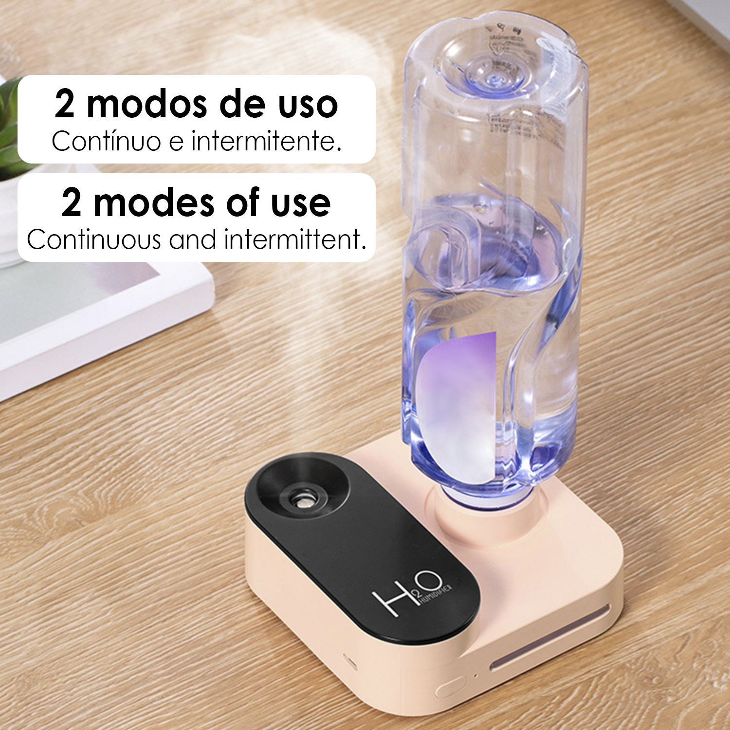 Ein kleiner Wasserspender mit einer Flasche, Text sagt '2 Betriebsarten' auf Englisch und Spanisch.